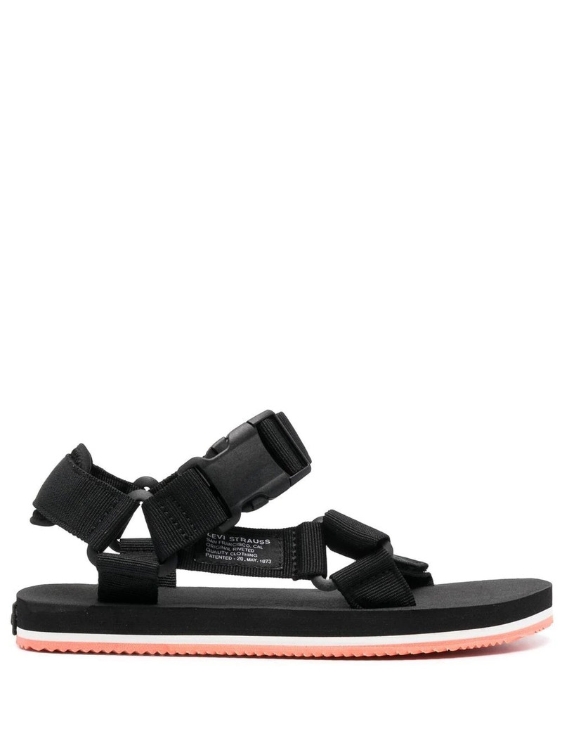 Tahoe 측 로고 잡아당기기 sandals 1