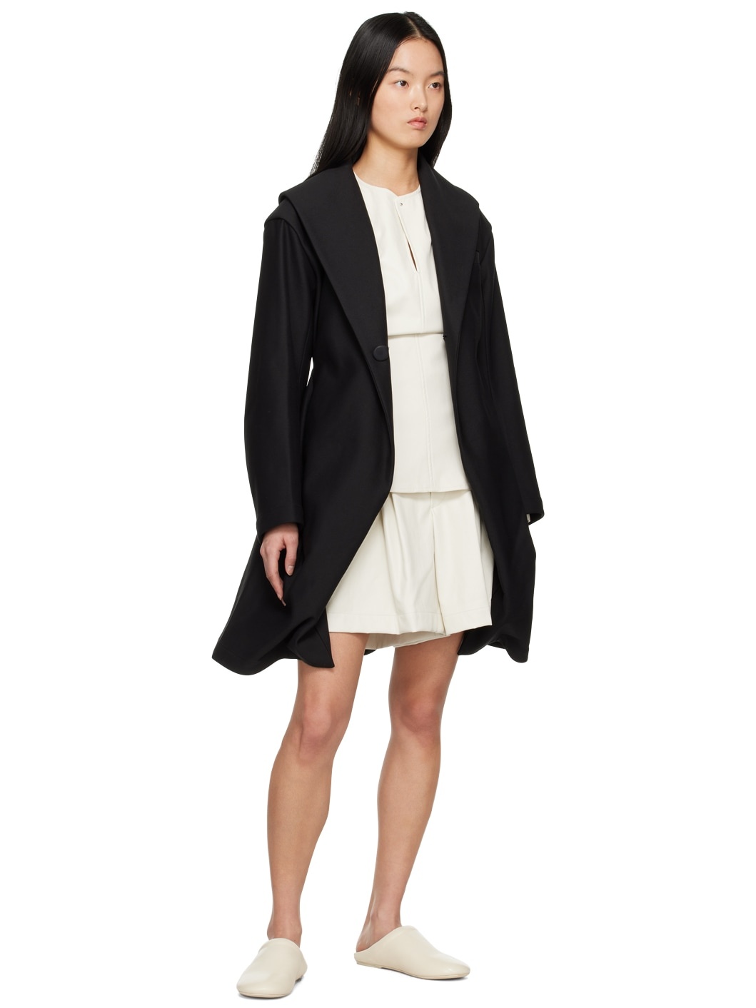 Off-White Figure Faux-Leather Shorts - 4
