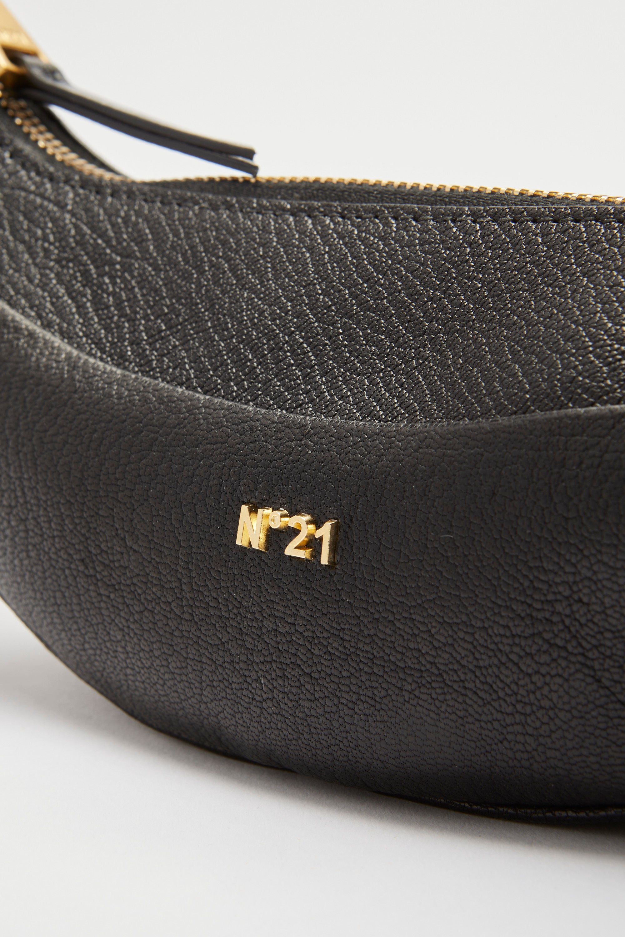 BANANA LEATHER BAG - 4