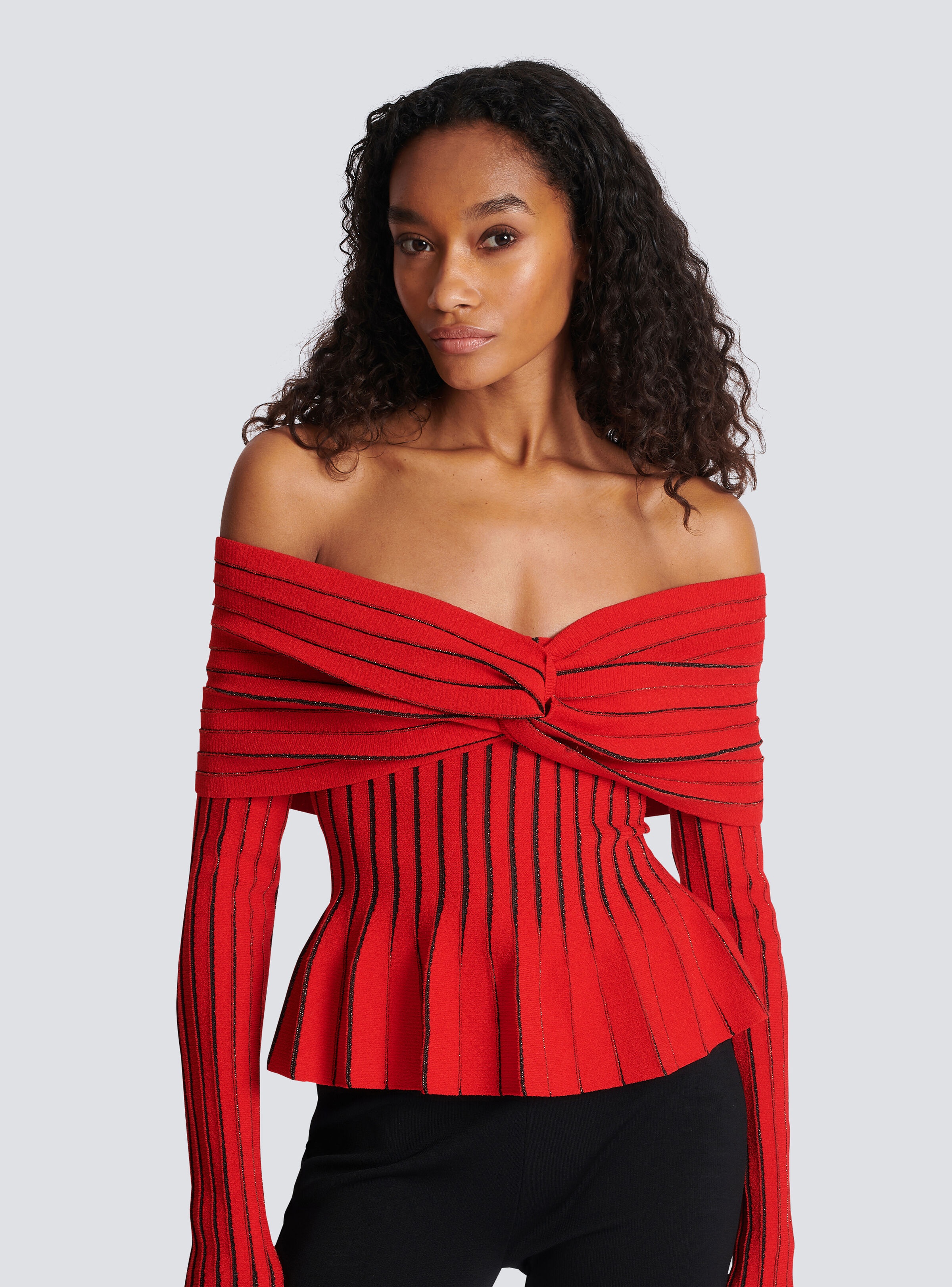 Knotted off-the-shoulder top - 6