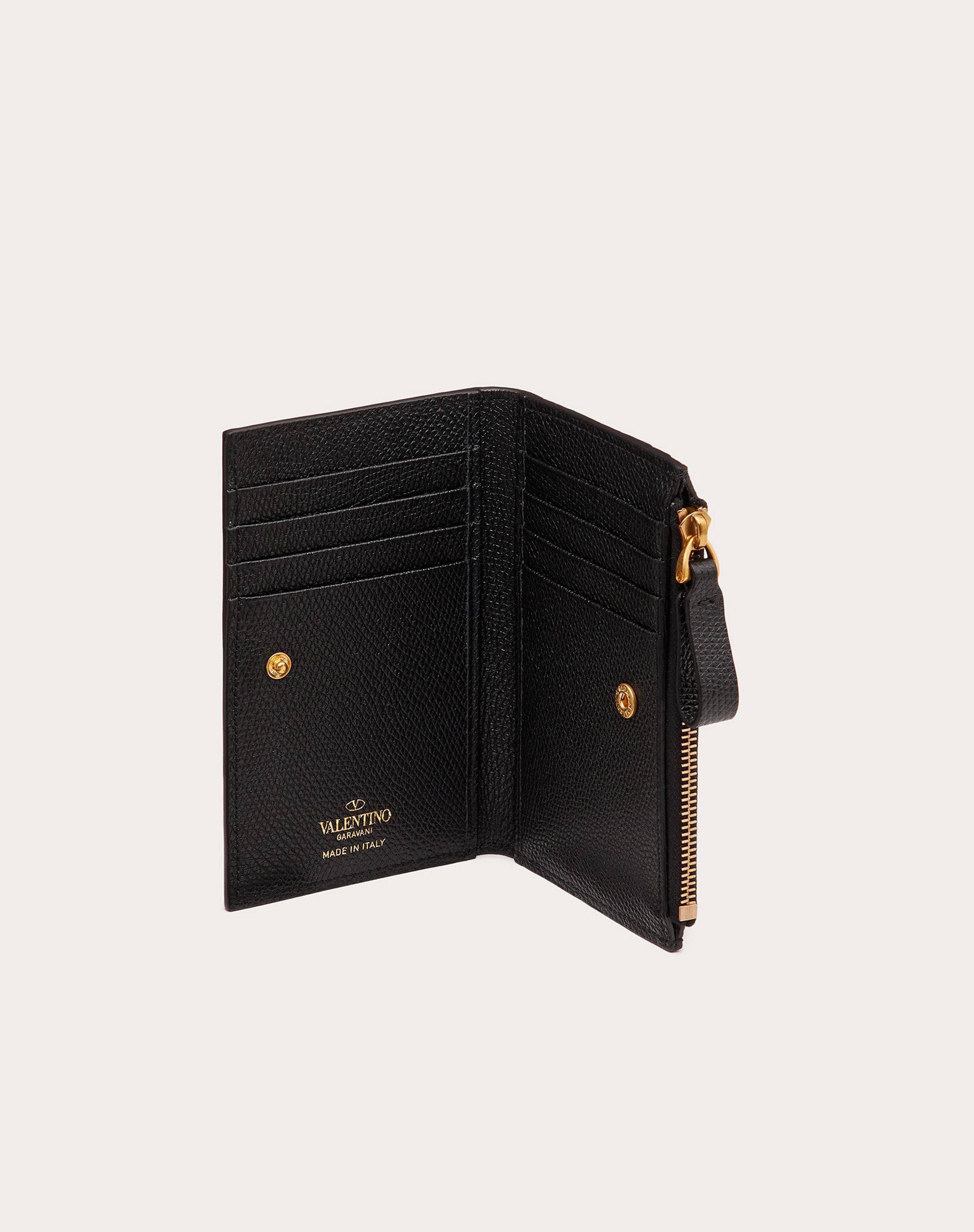 VLOGO SIGNATURE GRAINY CALFSKIN CARDHOLDER WTH ZIPPER - 10