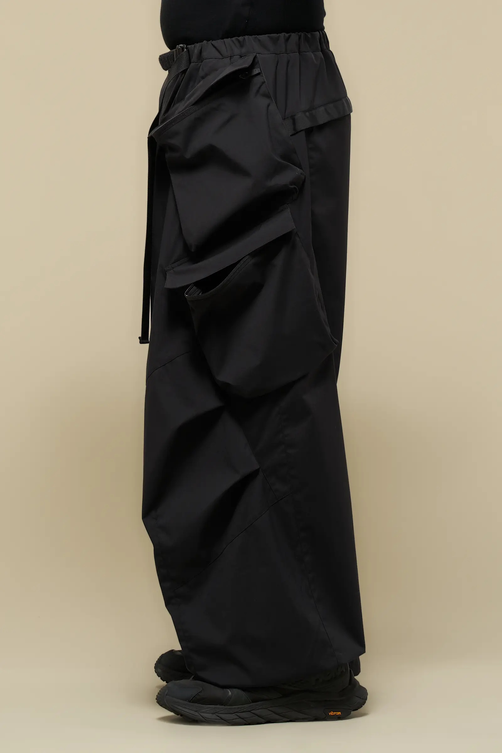 P56A-E Encapsulated Nylon Double Cargo Trouser Black - 12