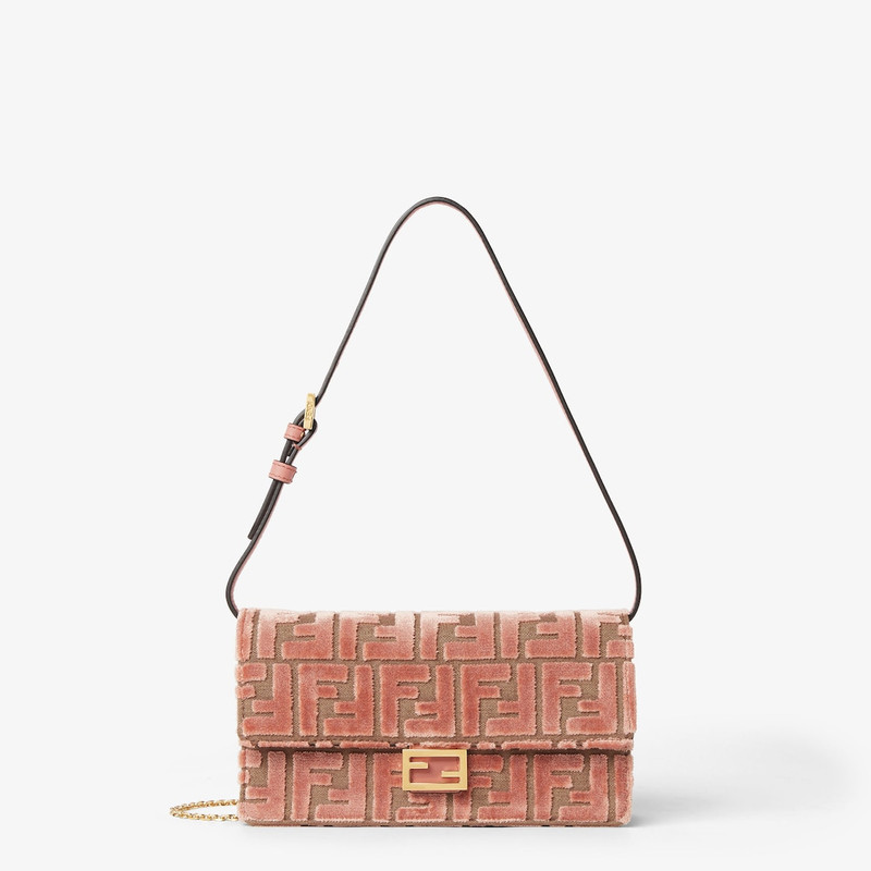 Wallet On Chain Baguette 1