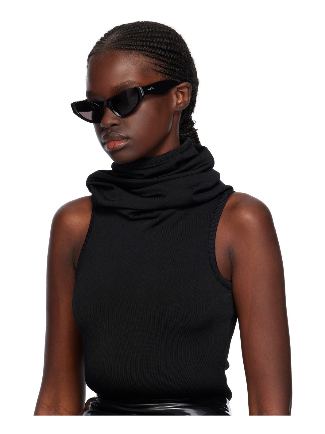 Black Cat-Eye Sunglasses - 4