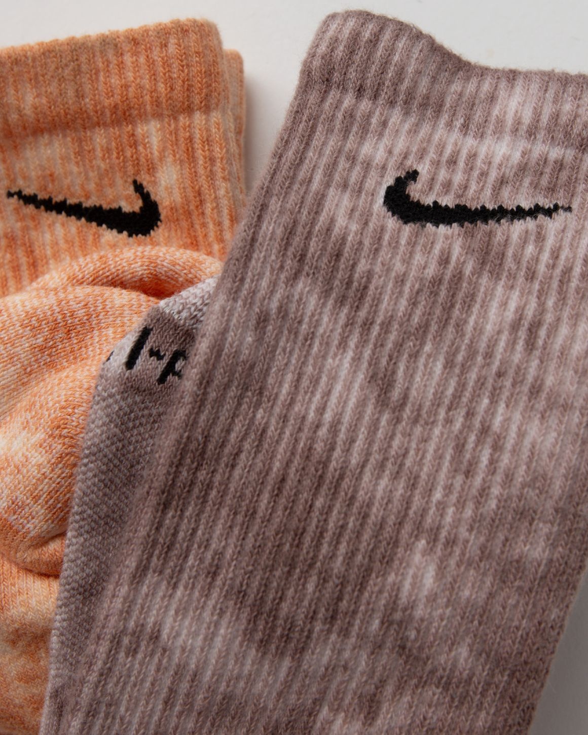 Everyday Plus Cushioned Tie-Dye Crew Socks (2 Pairs) - 2