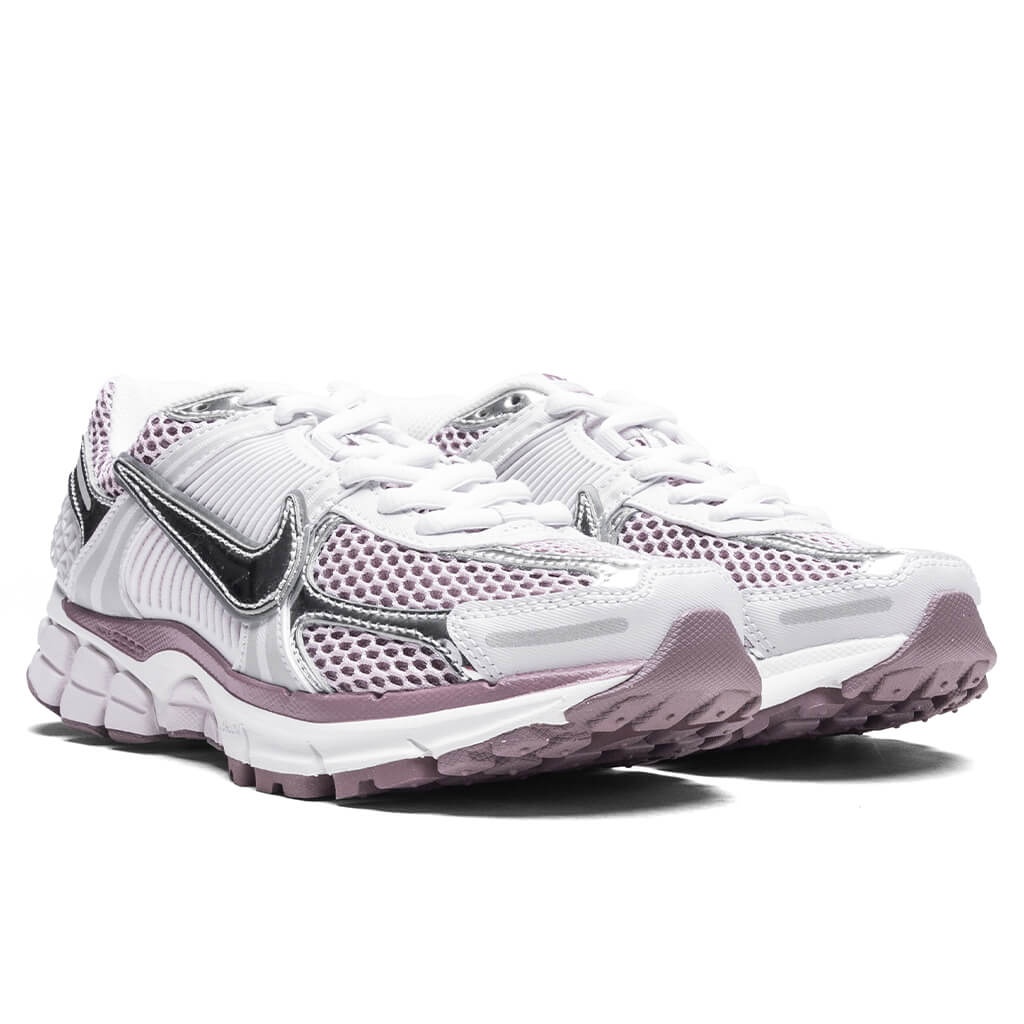 WOMEN'S ZOOM VOMERO 5 - VAST GREY/METALLIC SILVER - 2