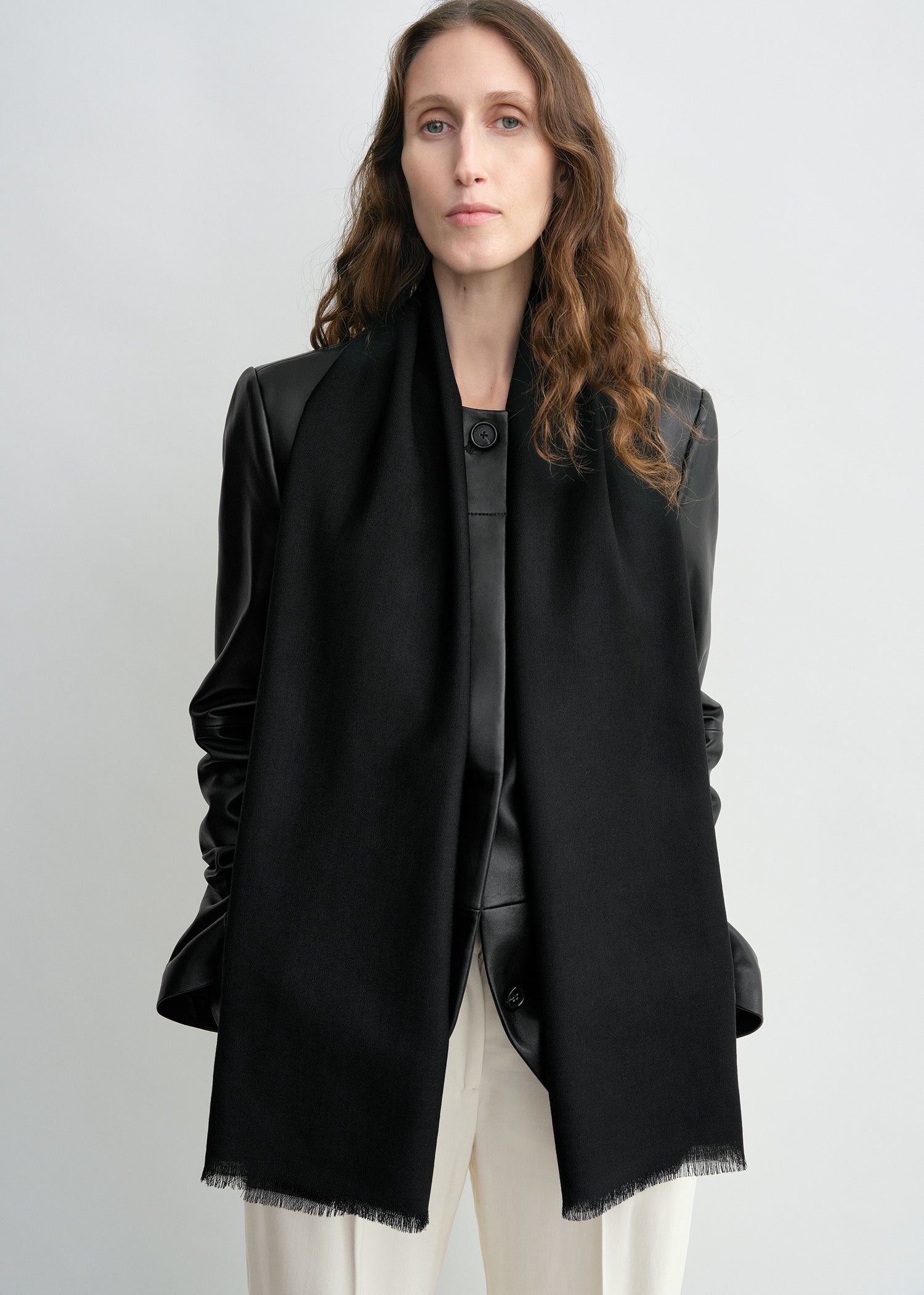 Light wool scarf black - 2