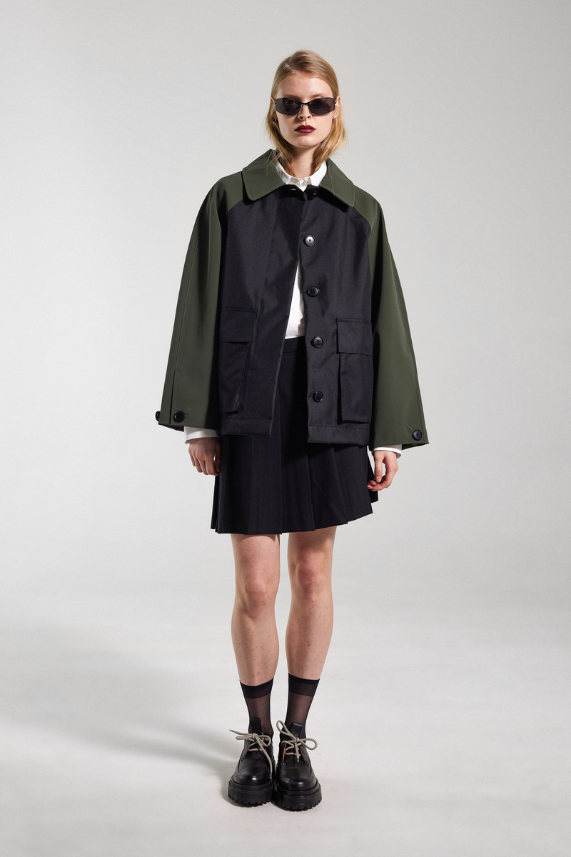 Stutterheim Bandhagen Patch Raincoat Black outlook