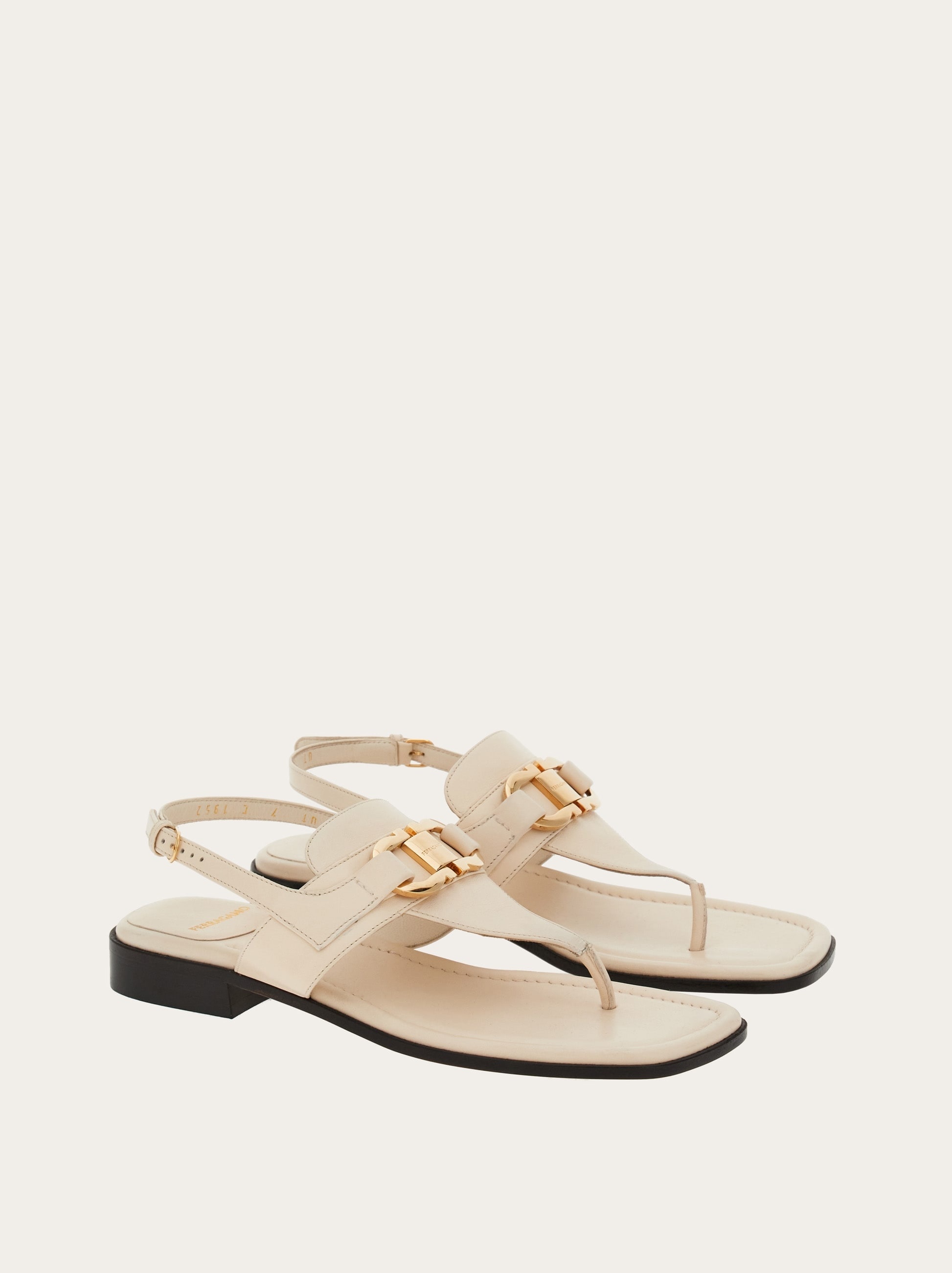 Gancini ornament sandal - 5