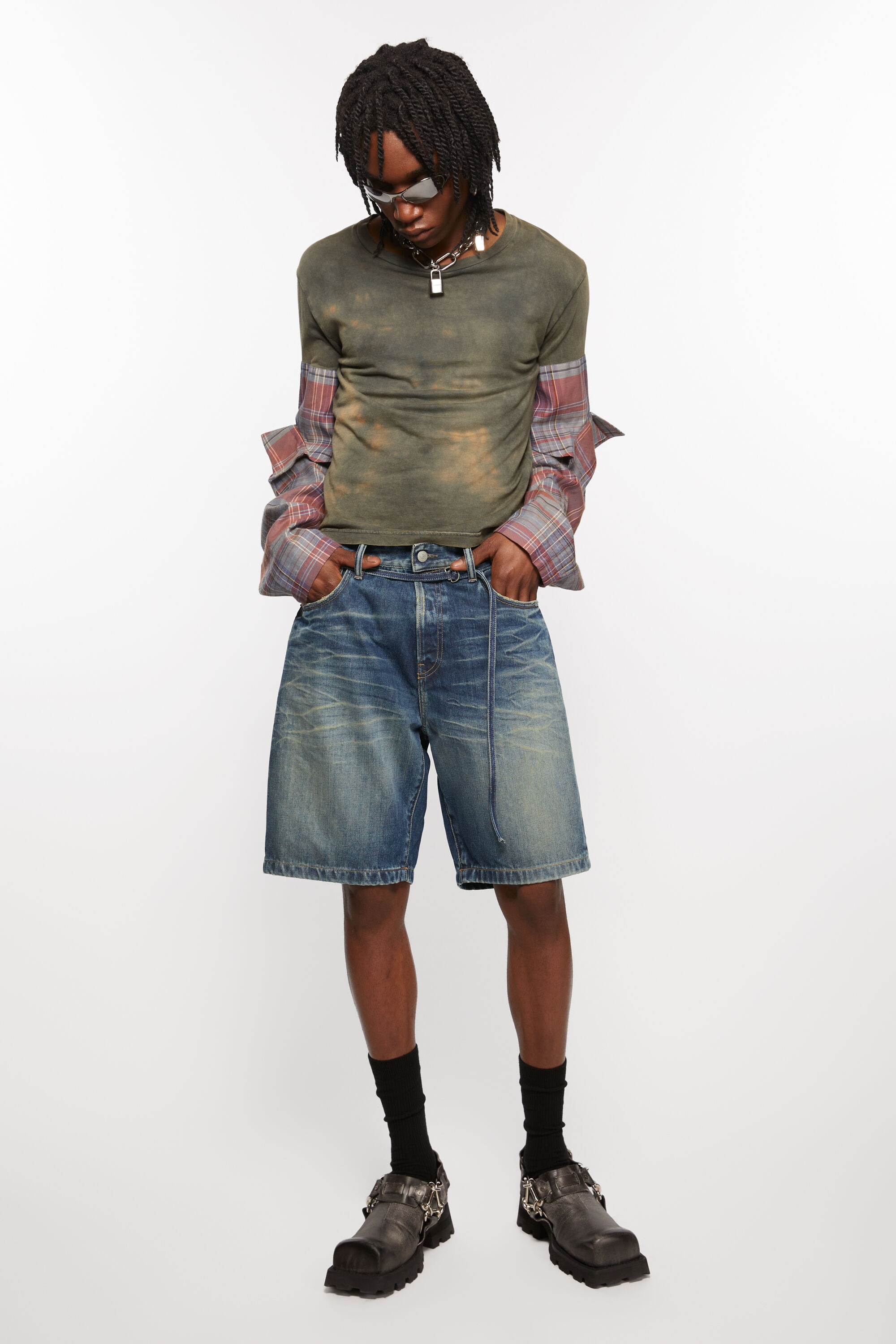 Loose fit denim shorts - Mid Blue - 4