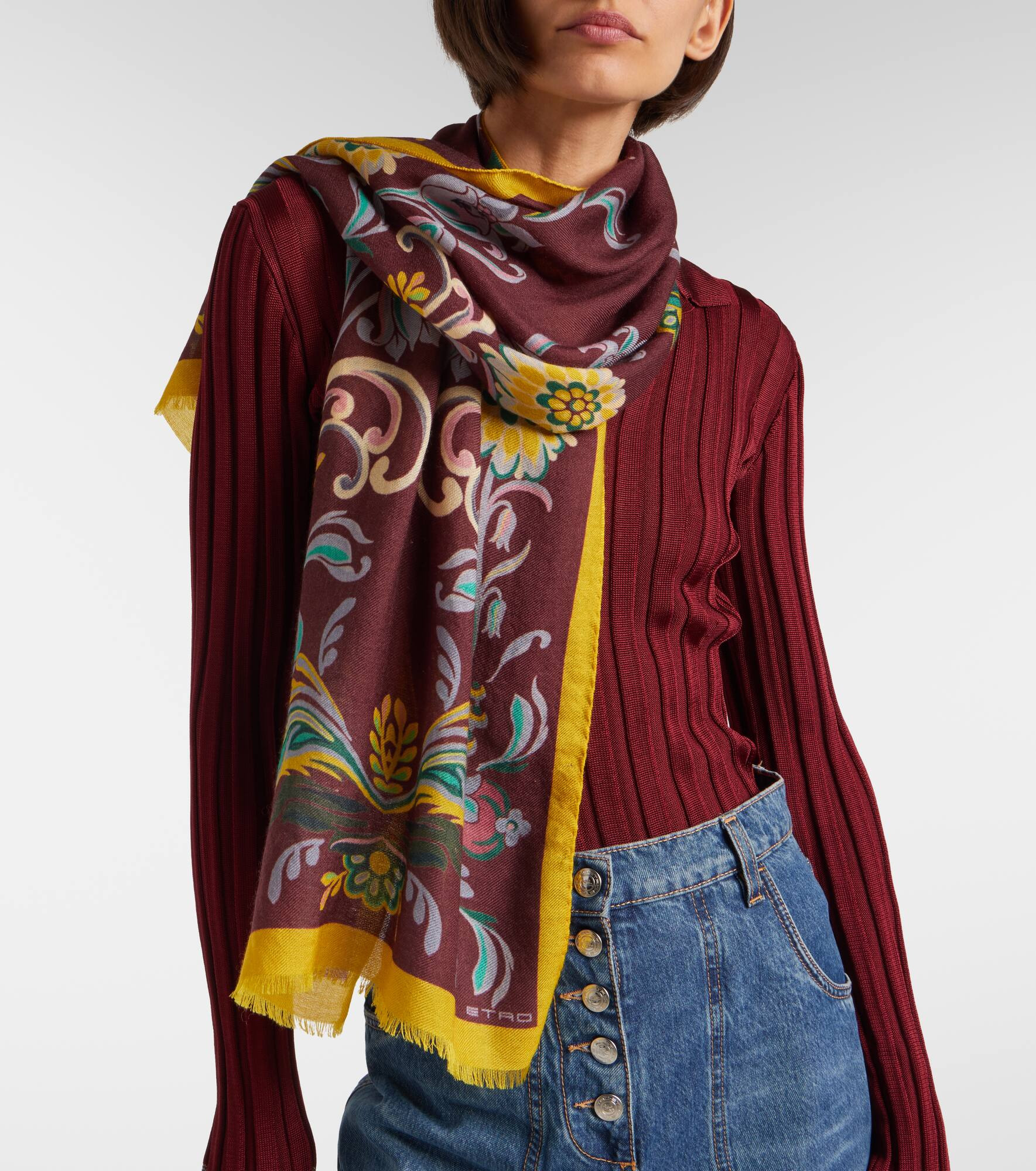 Printed wool cashmere and silk scarf - 2