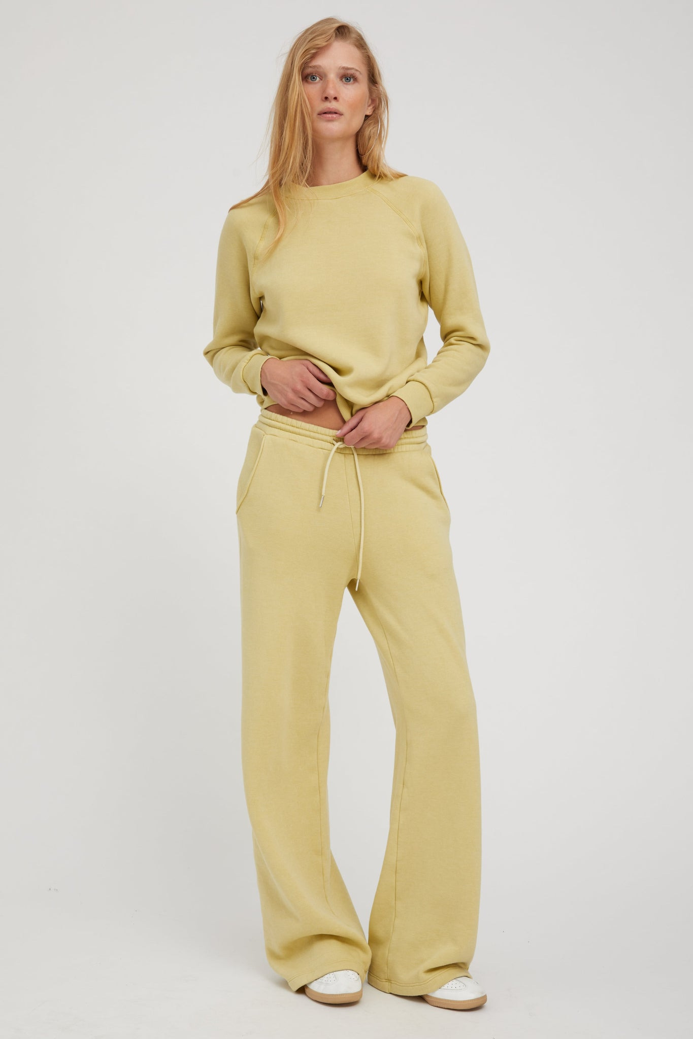 PISTACHIO SHRUNKEN RAGLAN SWEATSHIRT - 3
