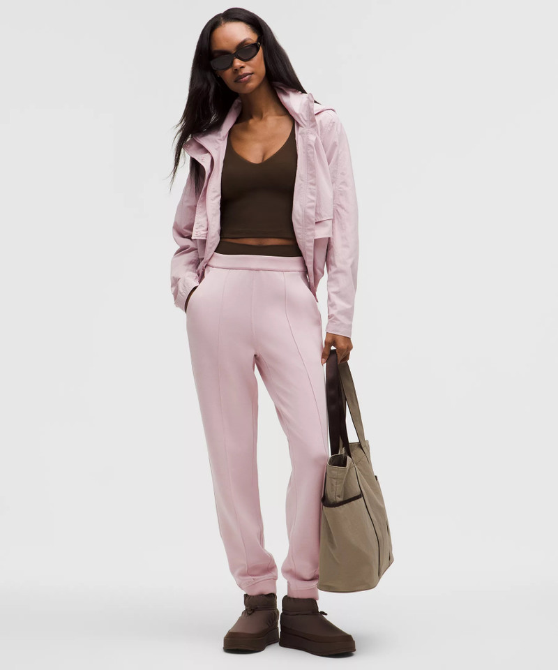 Softstreme Classic-Fit High-Rise Jogger 1