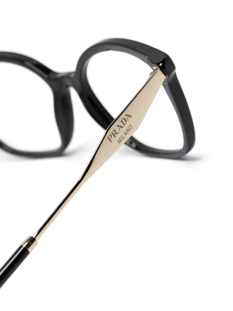 cat-eye-frame glasses 3