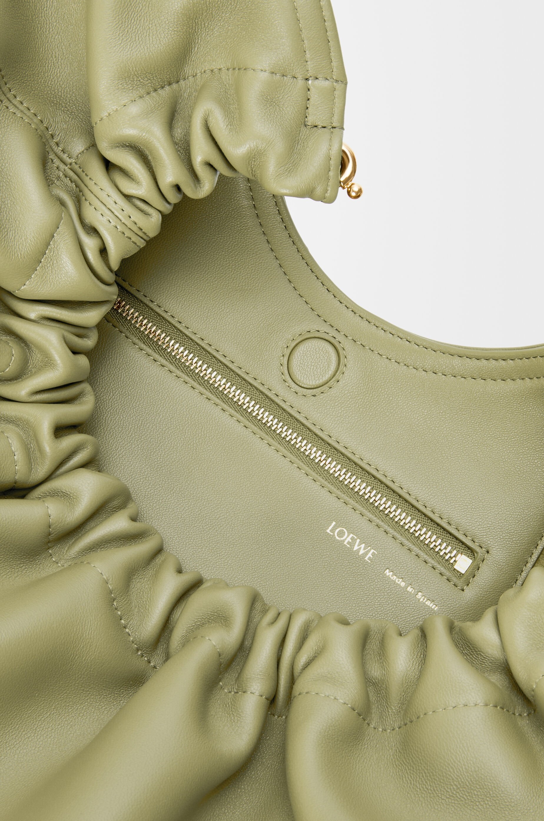 Medium Squeeze bag in mellow nappa lambskin - 10