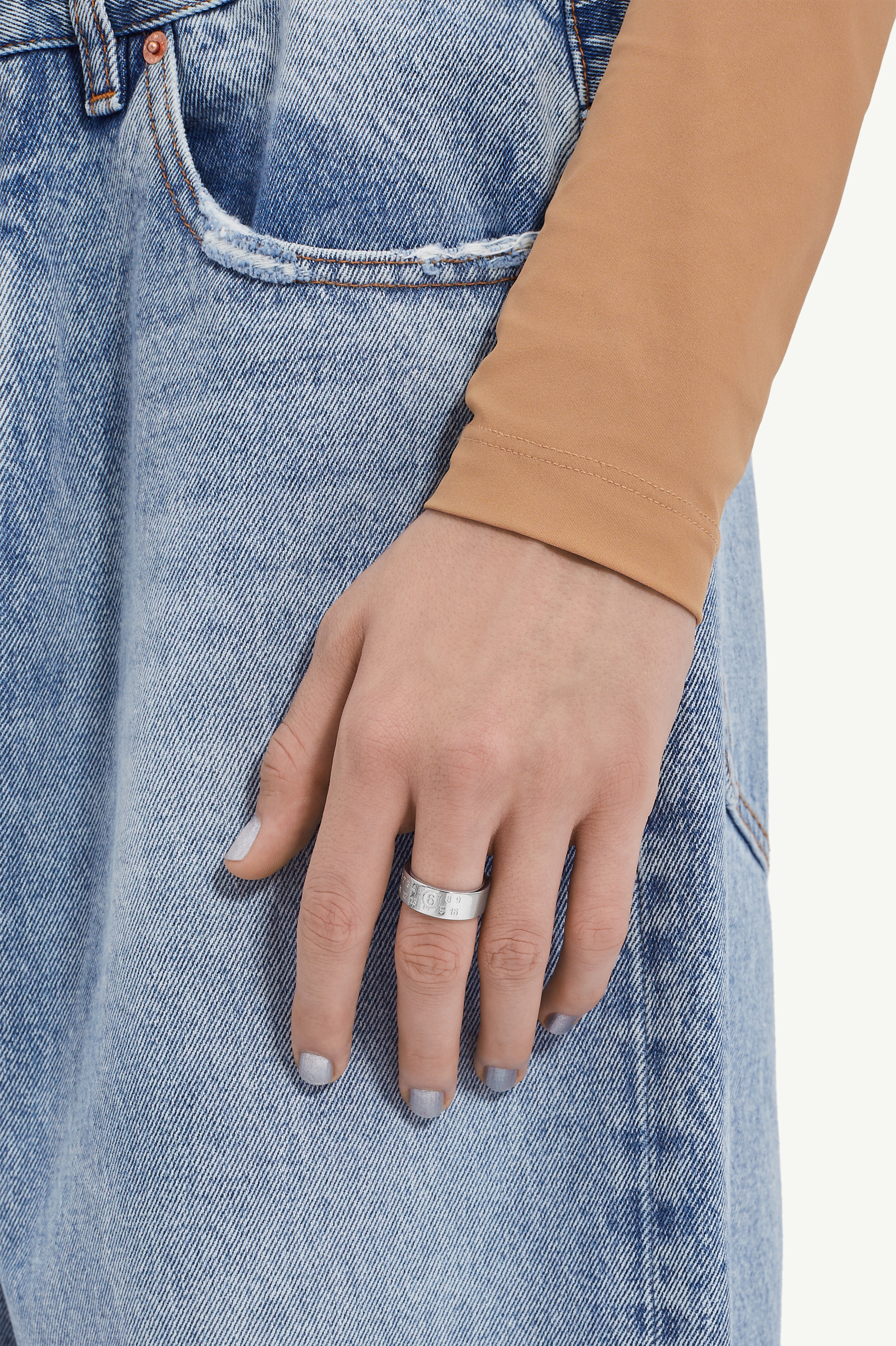 Numeric minimal signature ring - 1