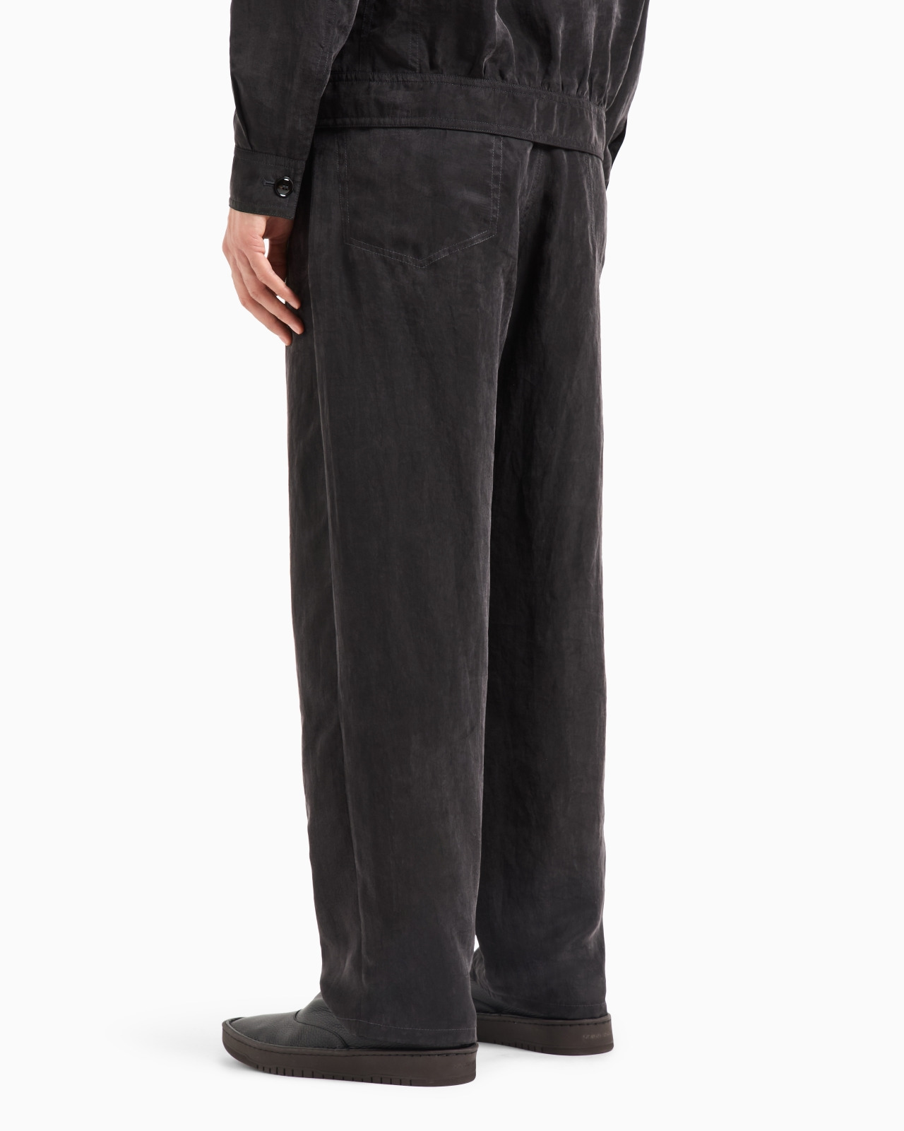SINGLE-PLEAT TROUSERS IN FADED LYOCELL CANVAS - 3
