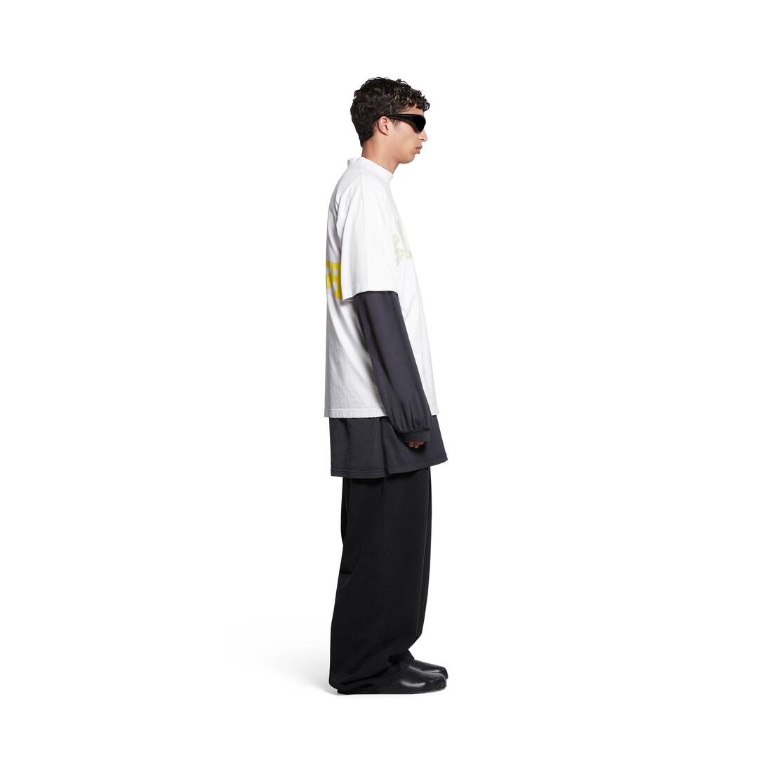 BALENCIAGA Tape Type T-shirt Medium Fit in White | REVERSIBLE