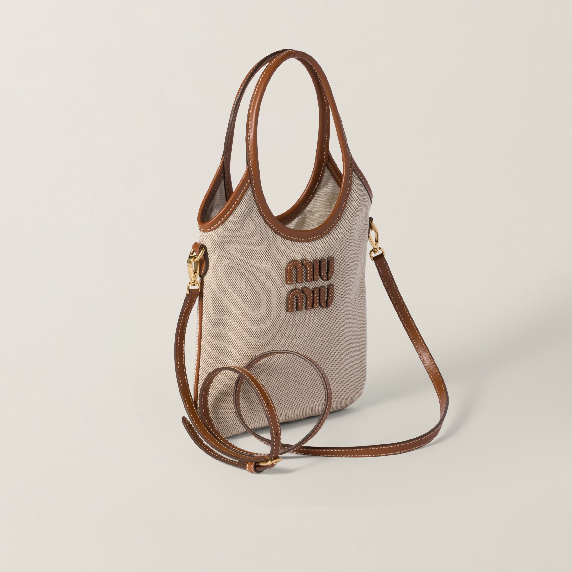 MiuMiu＊IVY canvas and leather bag トートバッグ＊送料込 Miu Miu Ivy canvas and leather bag | REVERSIBLE