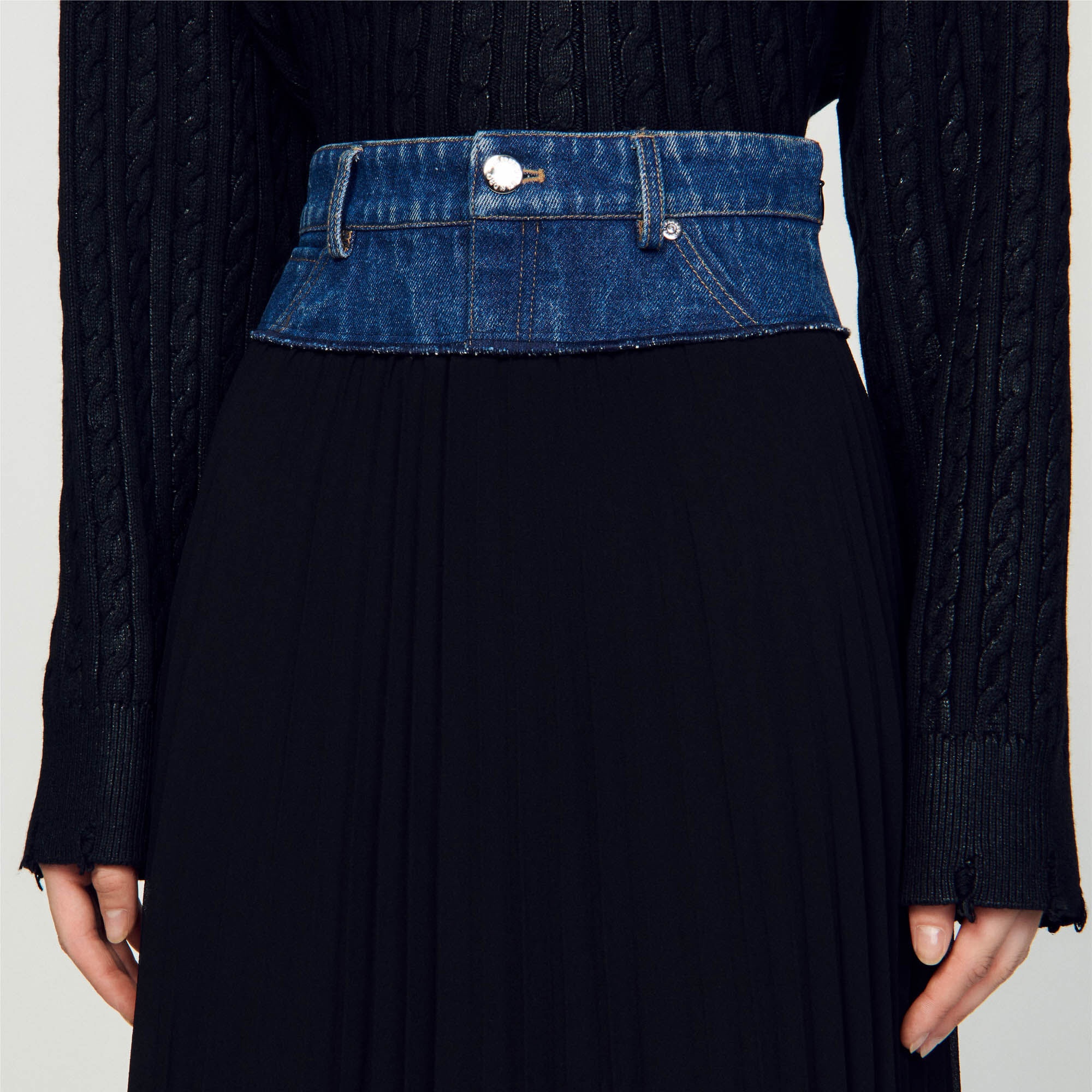 LONG PLEATED DENIM SKIRT - 4