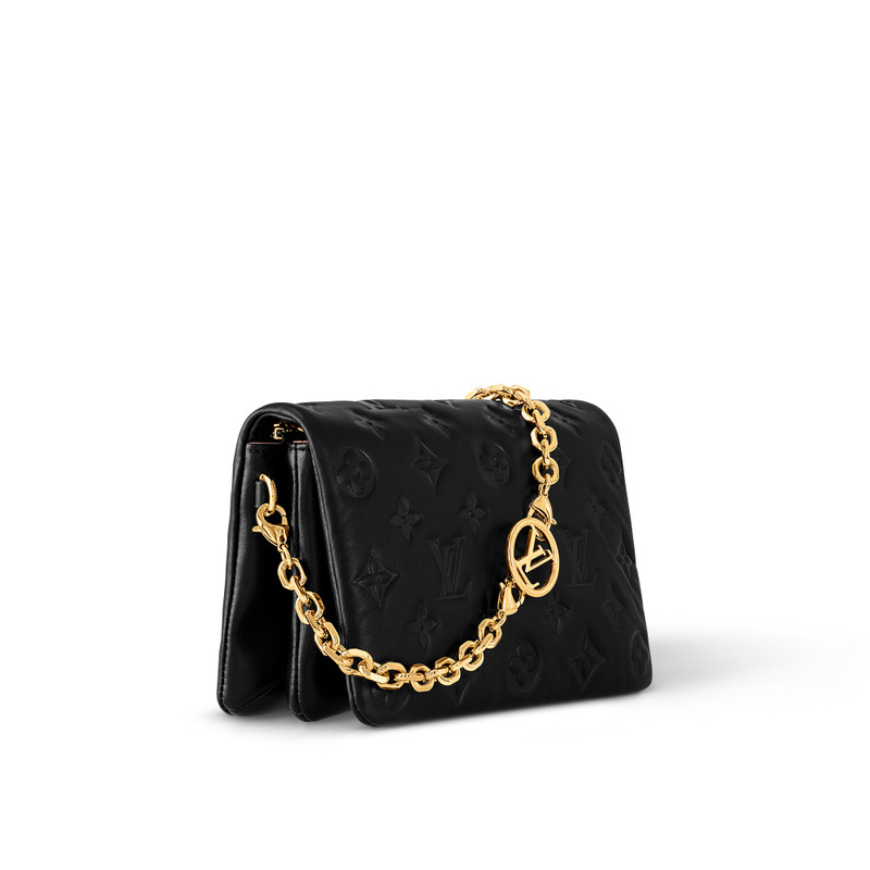 Louis Vuitton Pochette Coussin outlook
