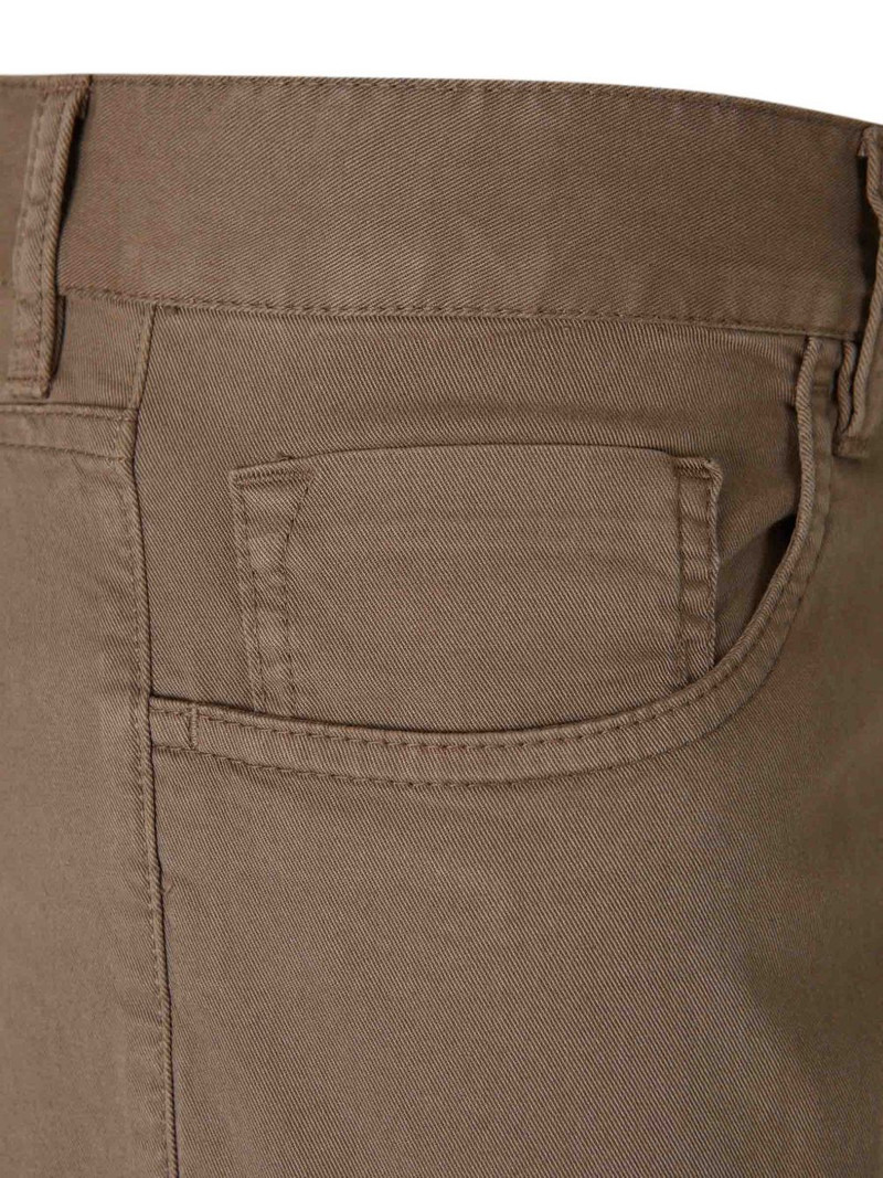 straight-leg trousers 3