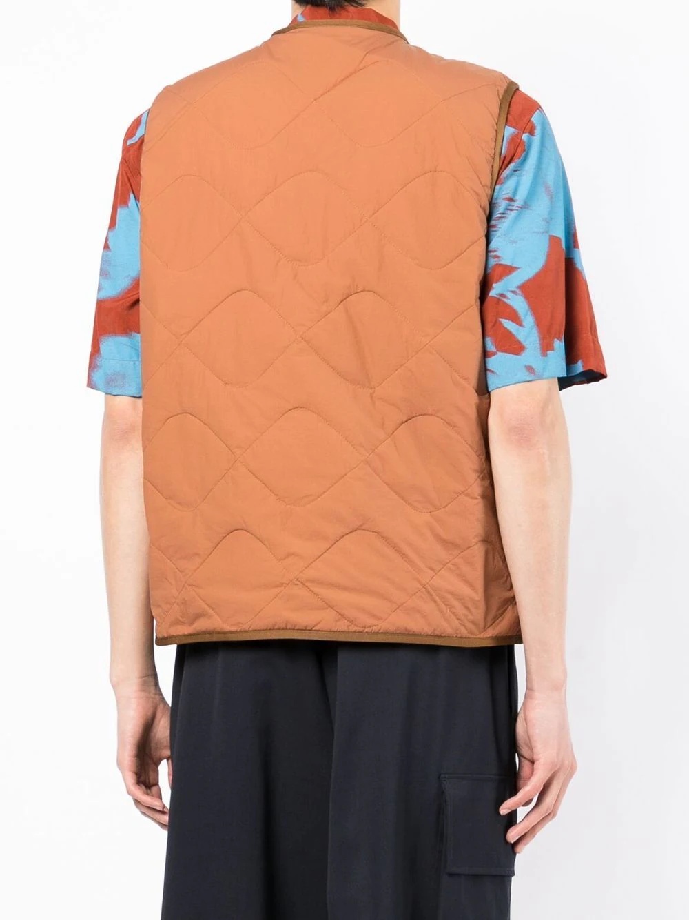 quilted V-neck gilet - 4