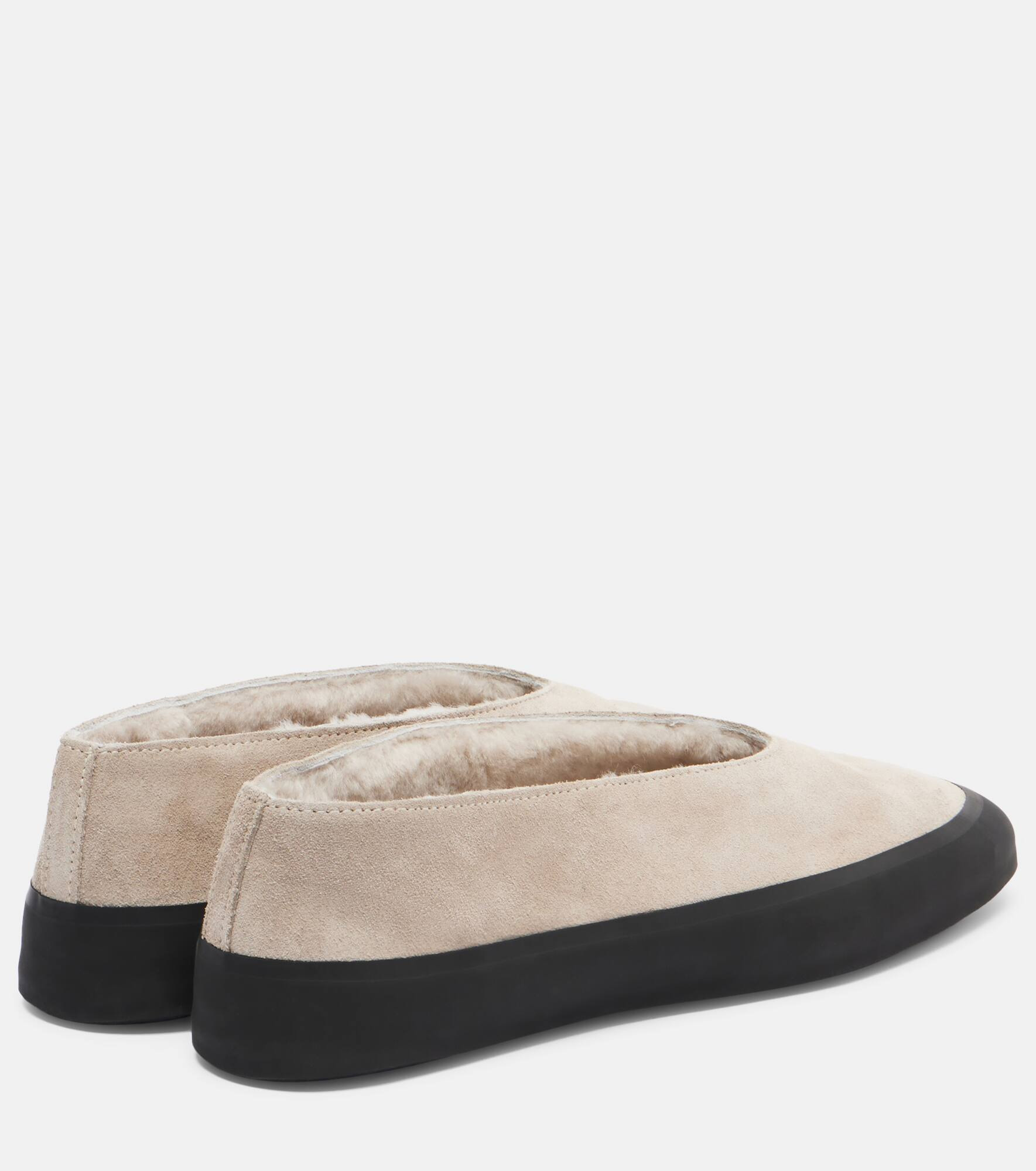 Apres Ski shearling-lined suede flats - 2