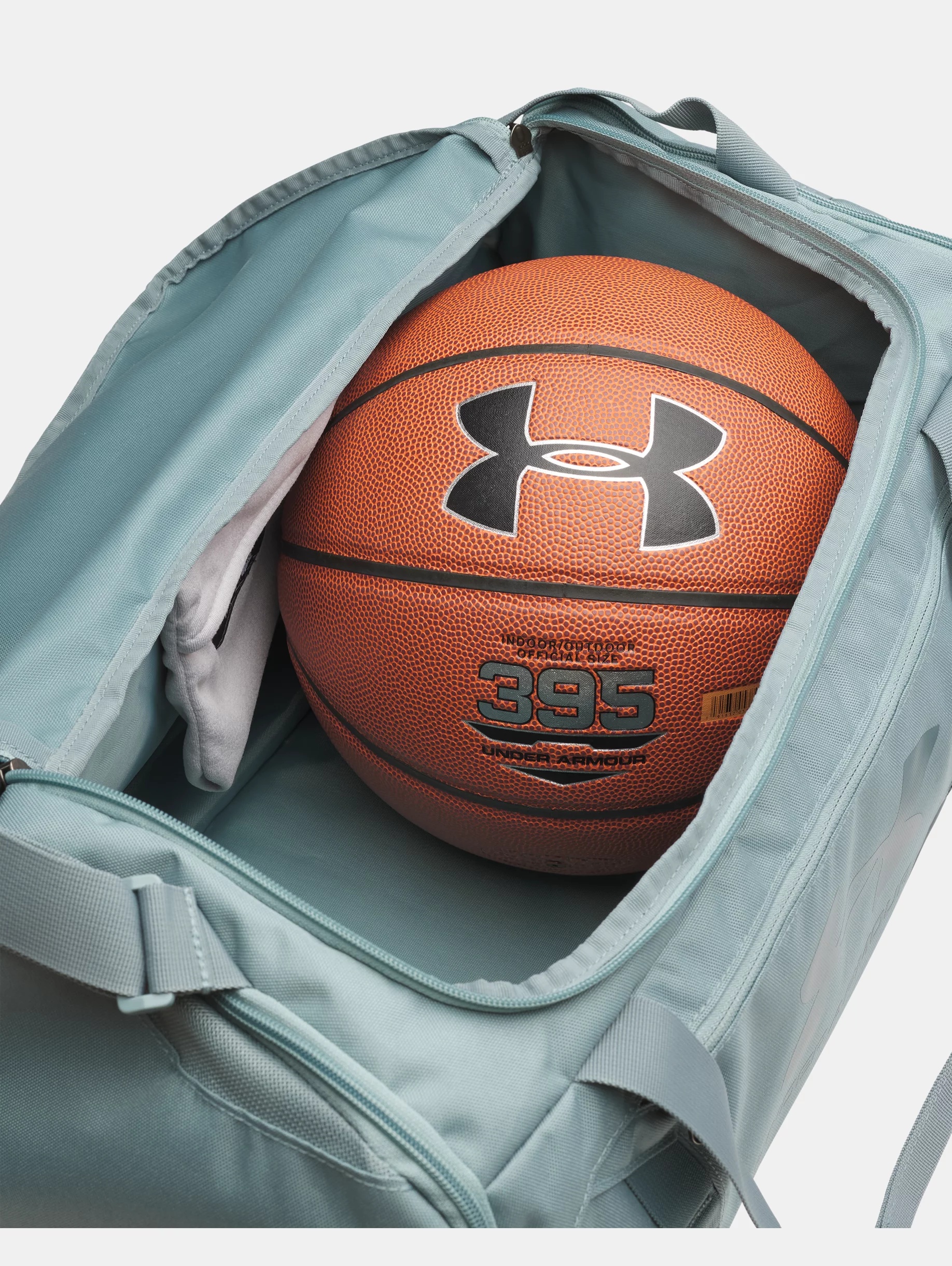 UA Undeniable 5.0 Small - 3