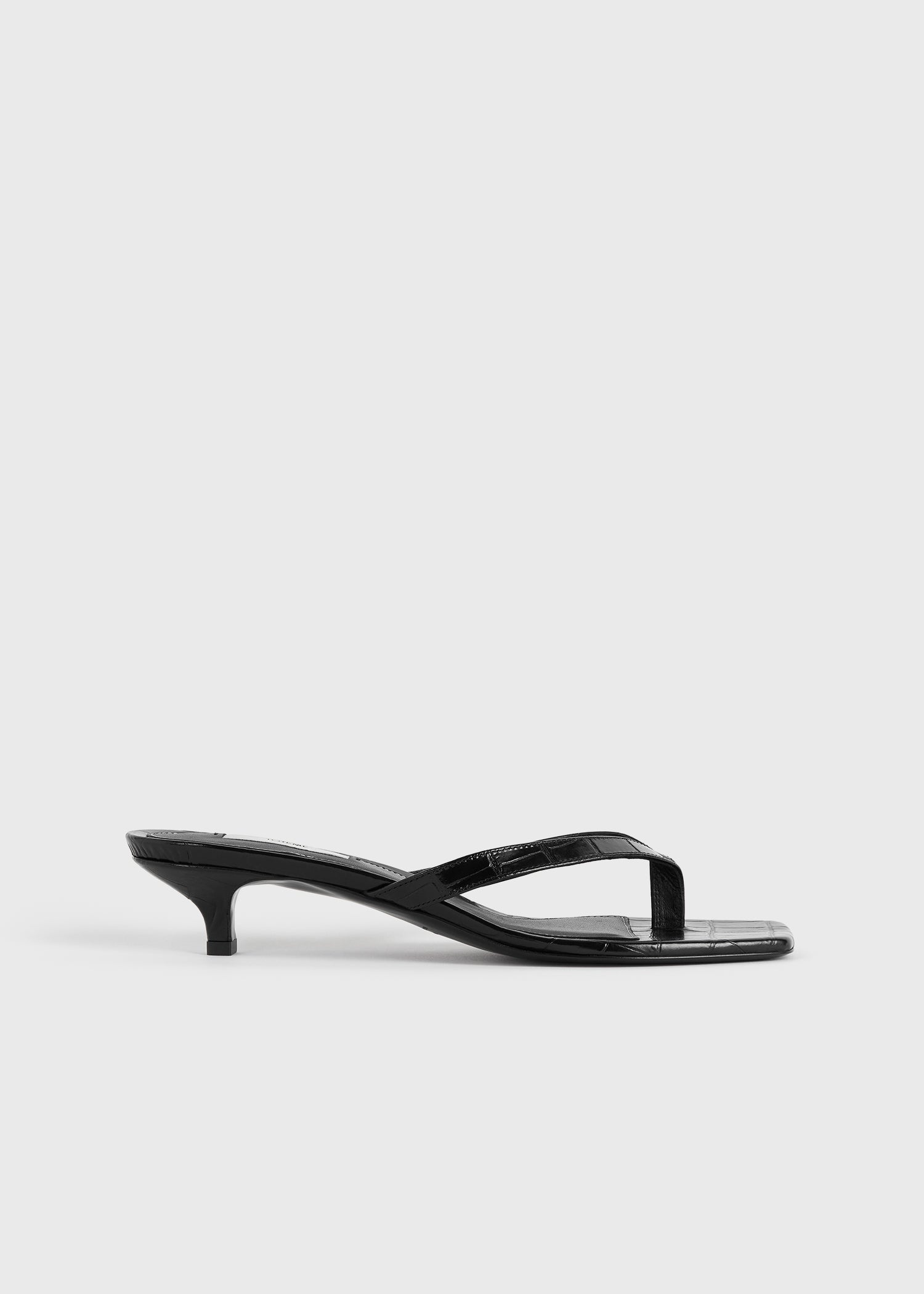 Croco-embossed heeled flip flops black - 8