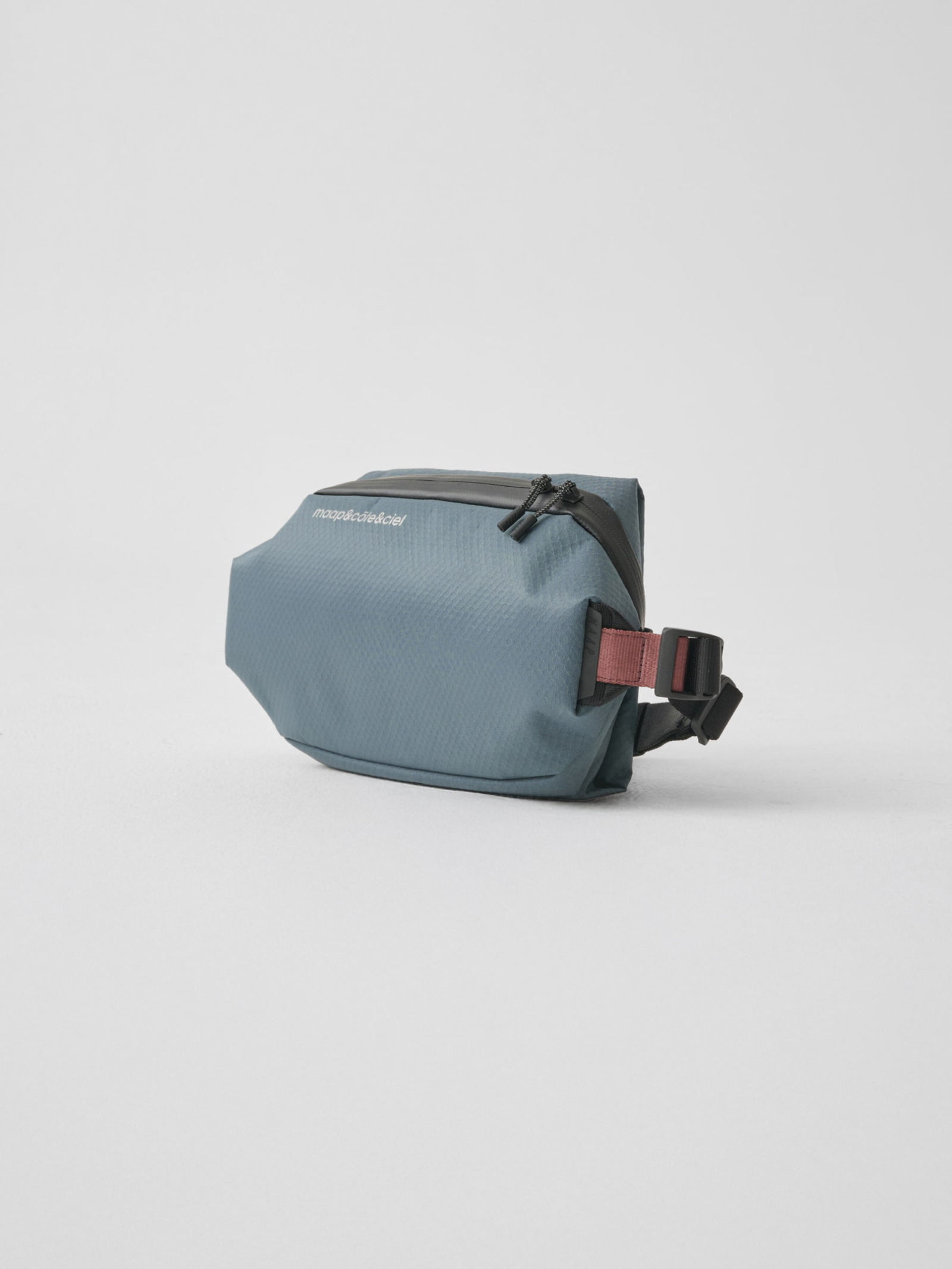 maap&côte&ciel Sling Bag - 3