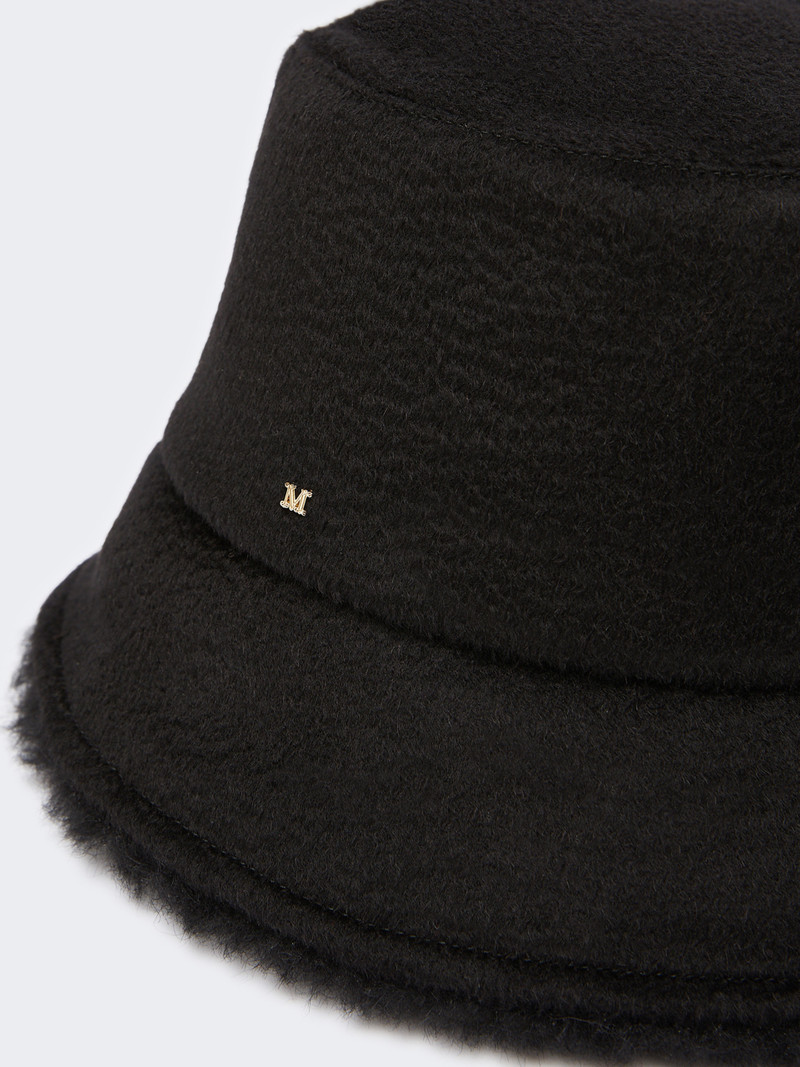 Max Mara FIDUCIA1 Reversible camel and Teddy fabric cloche hat outlook