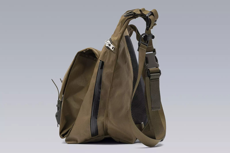 3A-1-COR Interops Einsatztasche Coyote 7