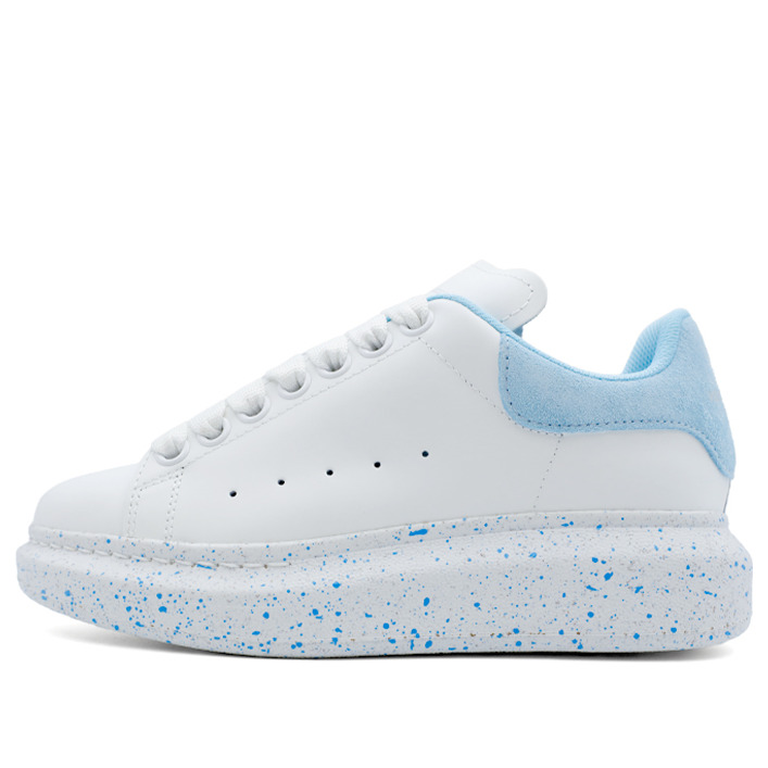 (WMNS) Alexander McQueen Larry Oversized Low-Top Sneakers 'White Sky Blue' 708068WICG78973 - 1