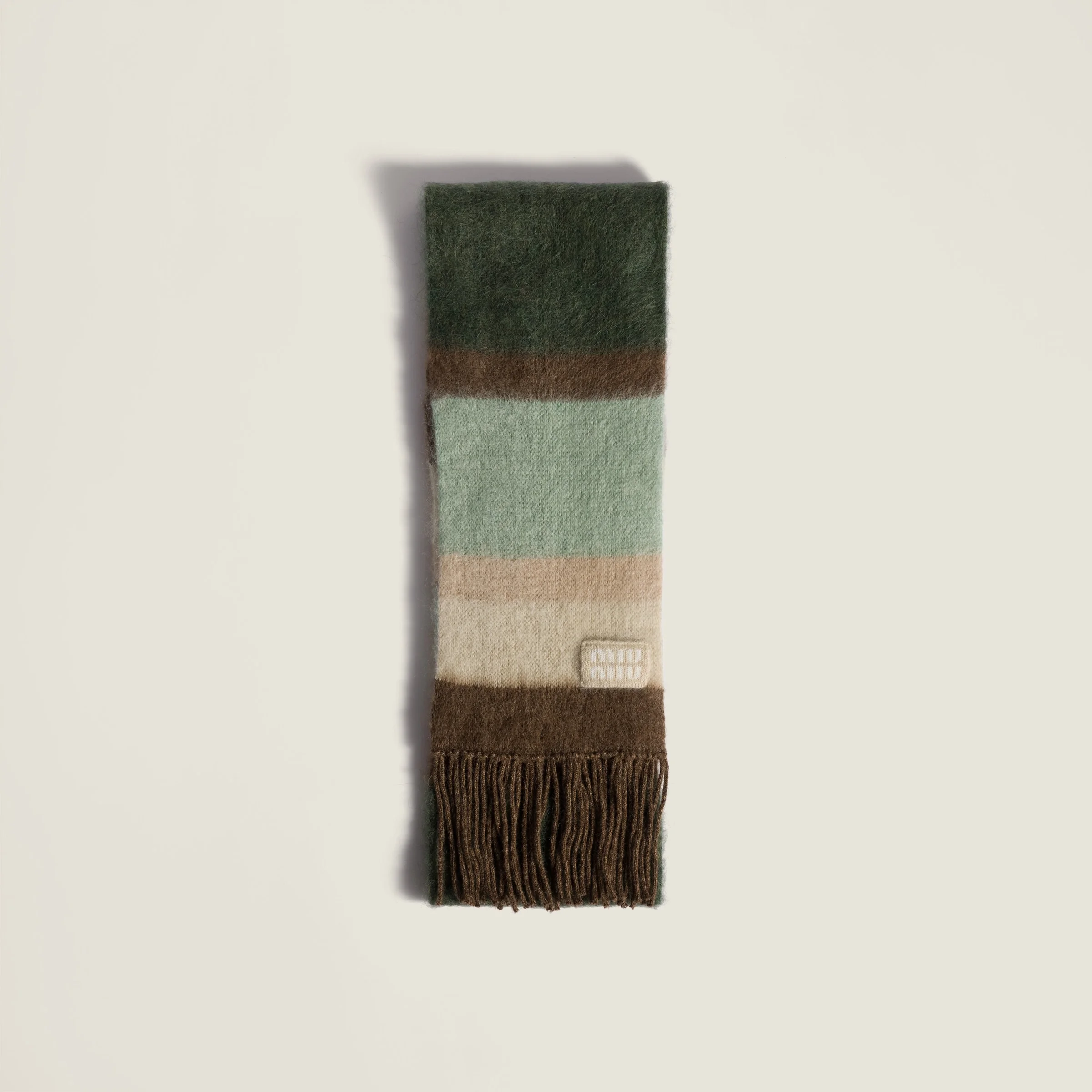 Wool scarf with fringes - 1