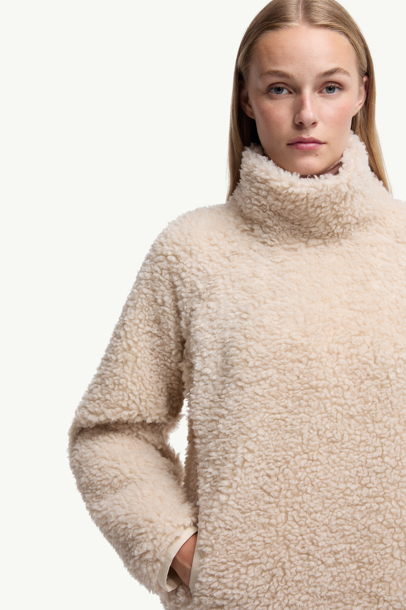 Teddy Turtleneck Sweatshirt - 6