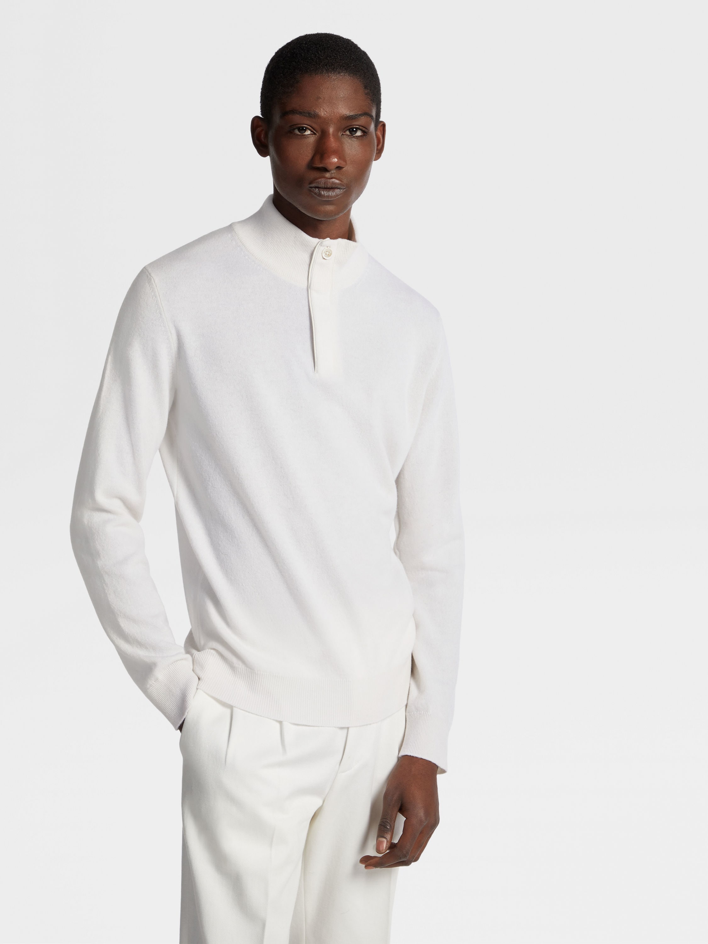 WHITE OASI CASHMERE ZIP MOCK NECK SWEATER - 5