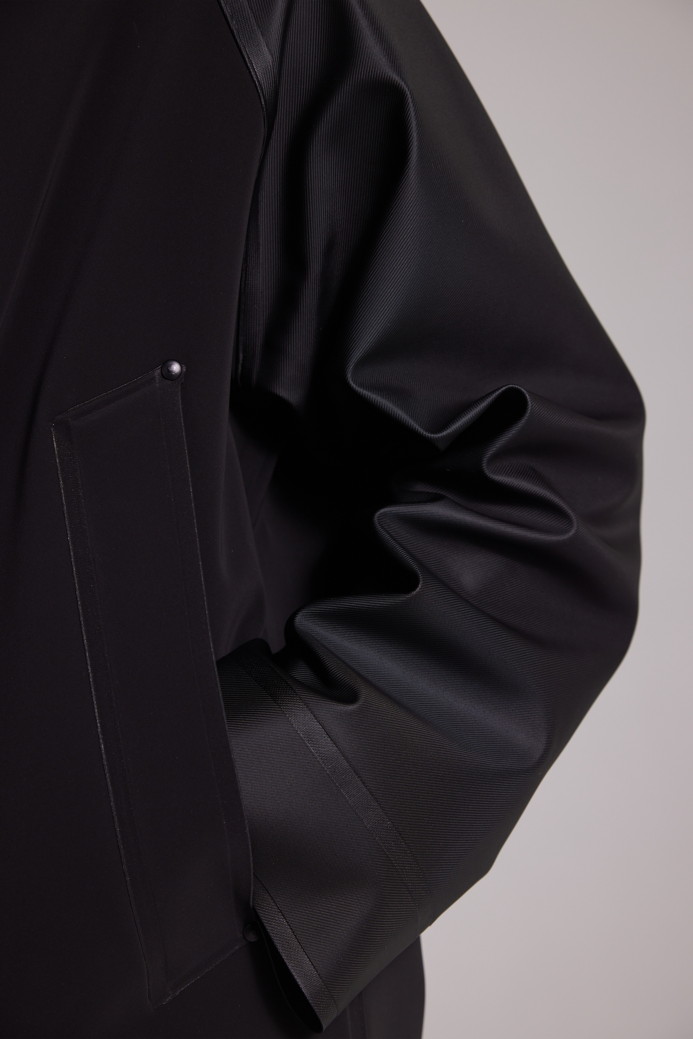 Bergamo Hooded Jacket Black - 3