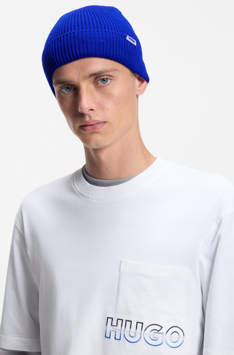 LOGO-LABEL BEANIE HAT WITH RIBBED KNIT 3