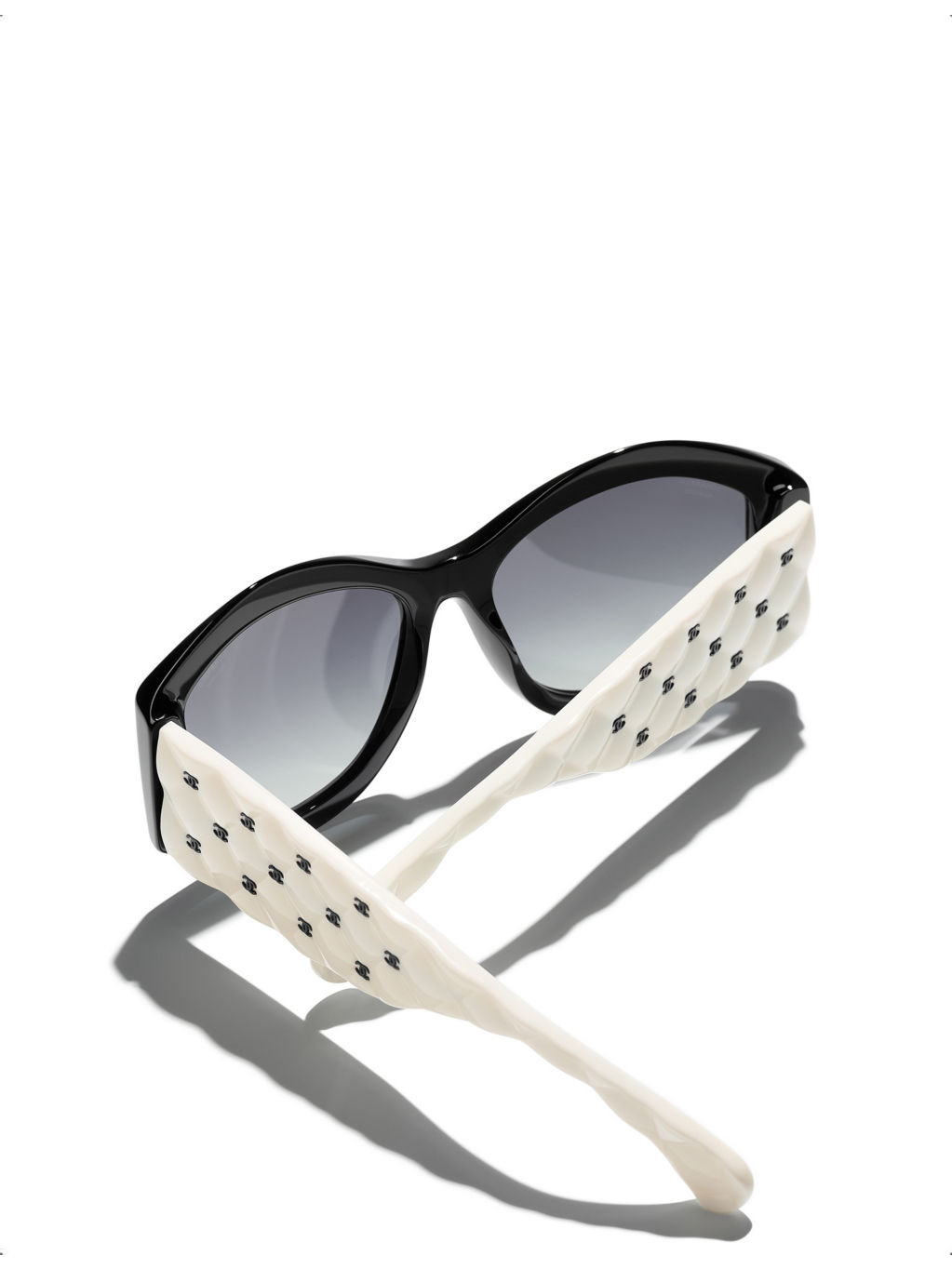 Oval Sunglasses - 4