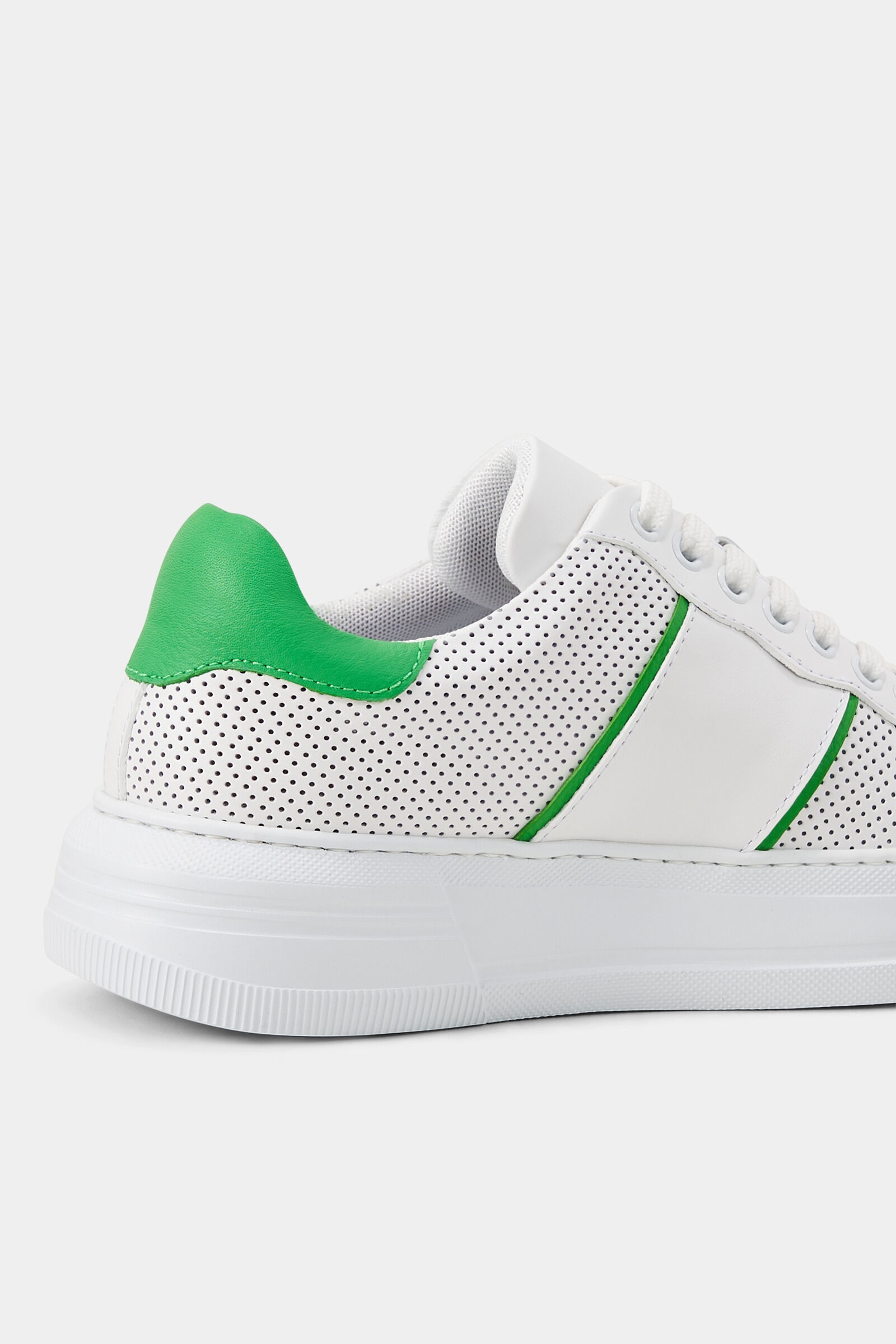 Santa Rosa Sneakers in White/Green - 7