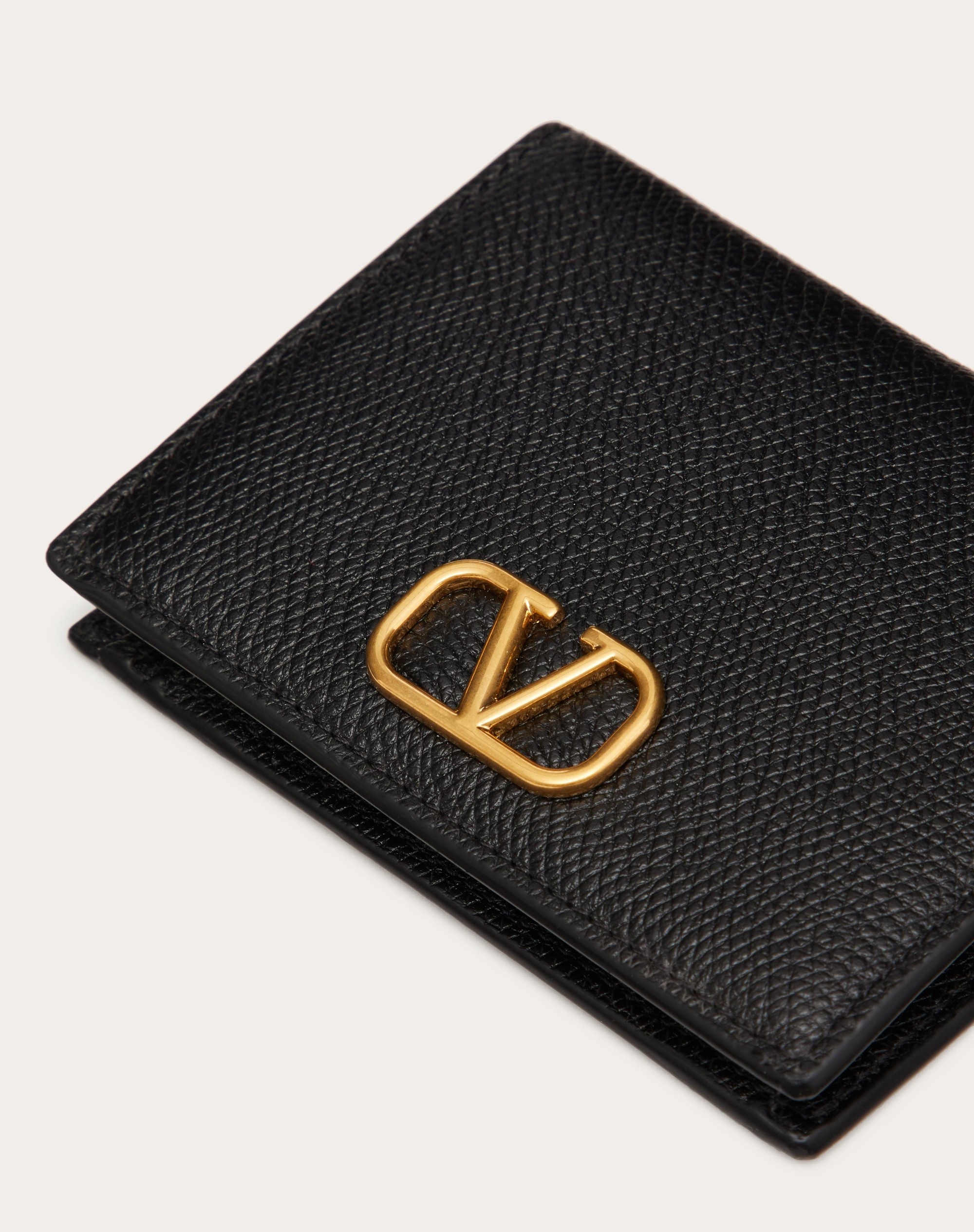 折りたたみ財布 VLOGO SIGNATURE COMPACT WALLET IN GRAINY LEATHER Valentino COMPACT VLOGO SIGNATURE GRAINY CALFSKIN WALLET