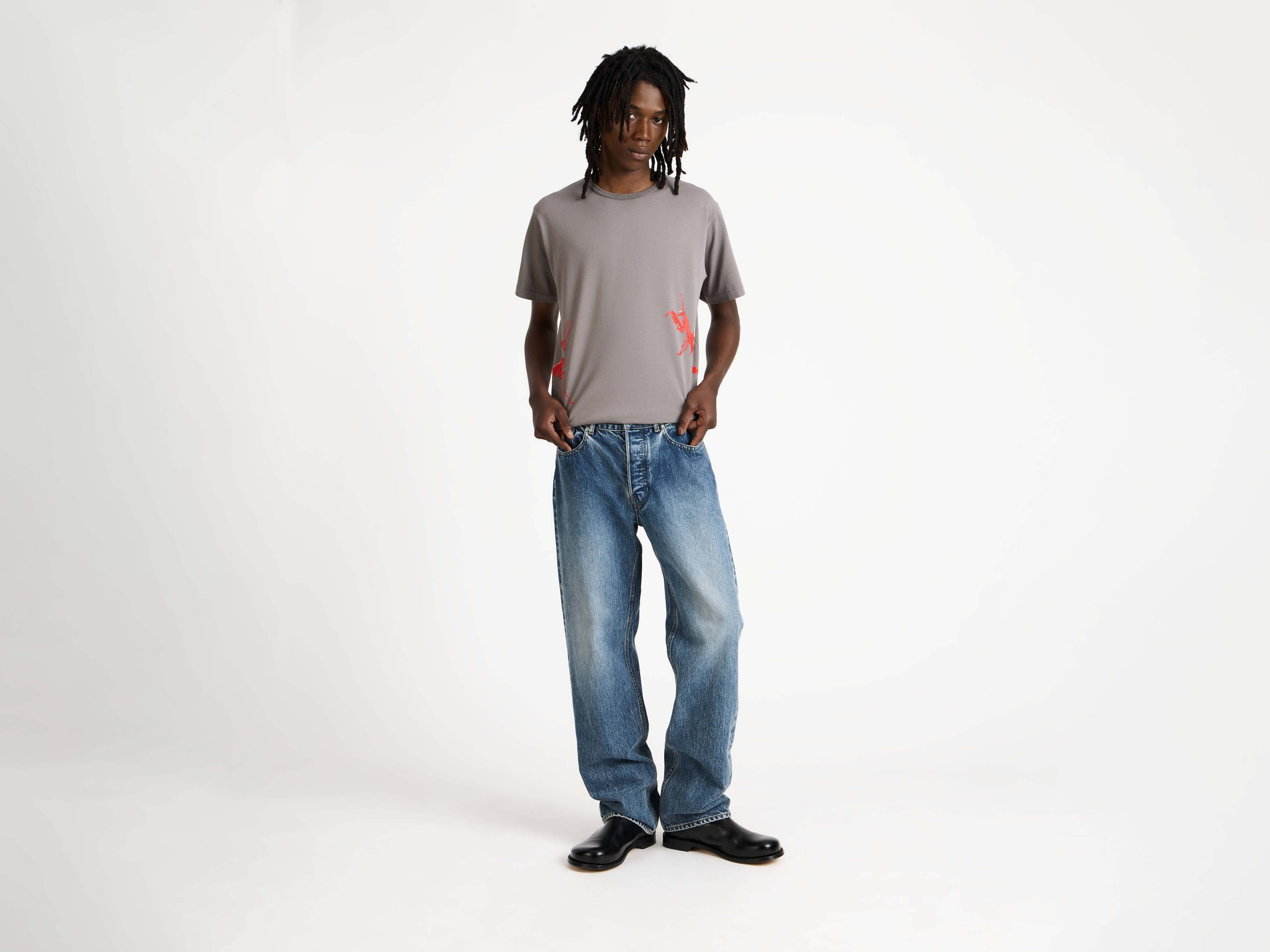 STRAIGHT LEG JEANS IN MID BLUE - 2