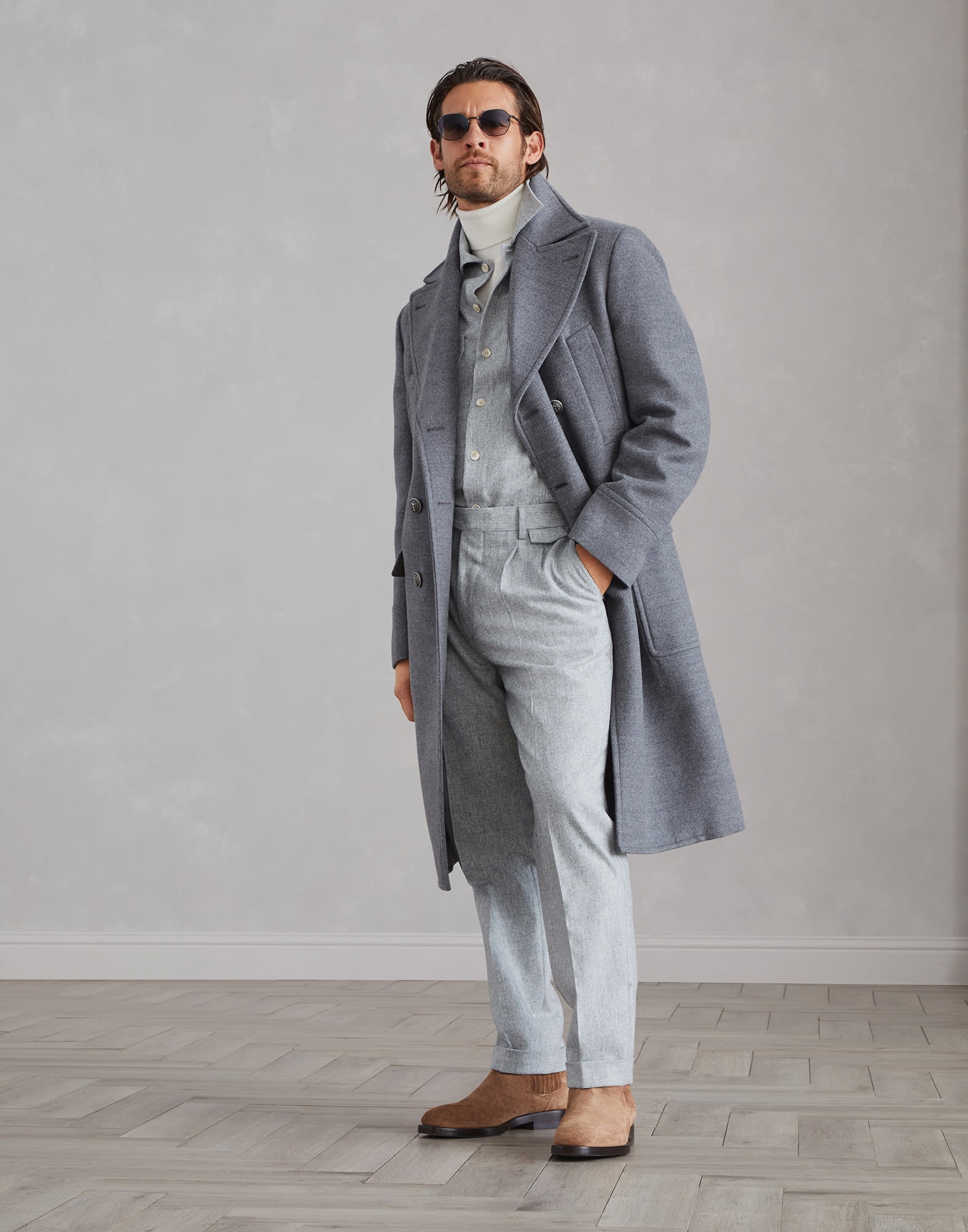 Wool double beaver cloth one-and-a-half-breasted coat with patch pockets and metal buttons - 5