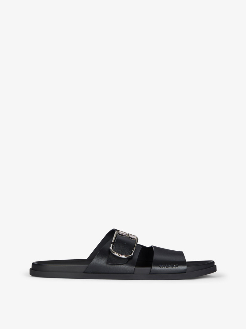 VOYOU FLAT SANDALS IN GRAINED LEATHER 1