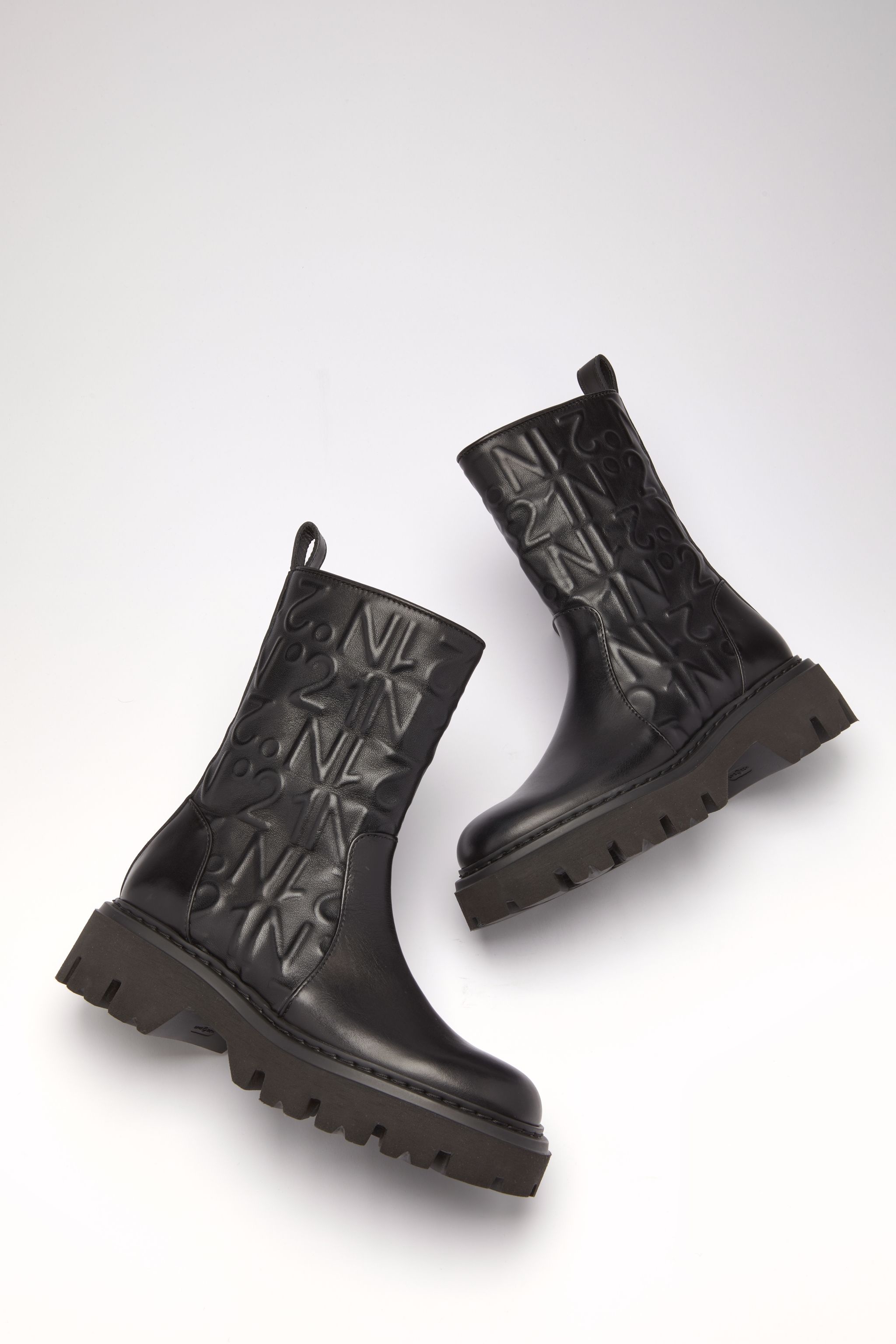 LOGO-EMBOSSED BOOTS - 4