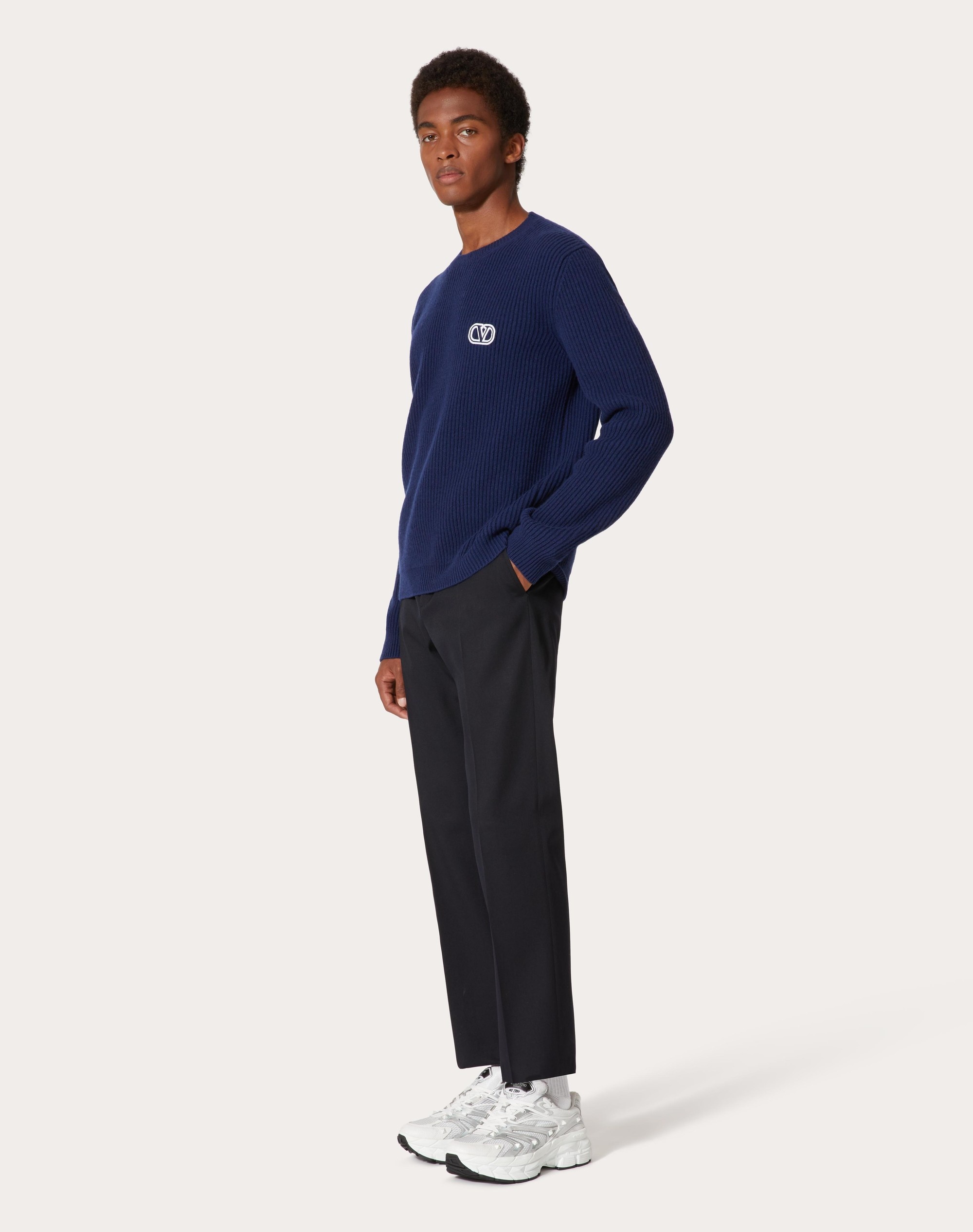WOOL CREWNECK SWEATER WITH VLOGO SIGNATURE PATCH - 2