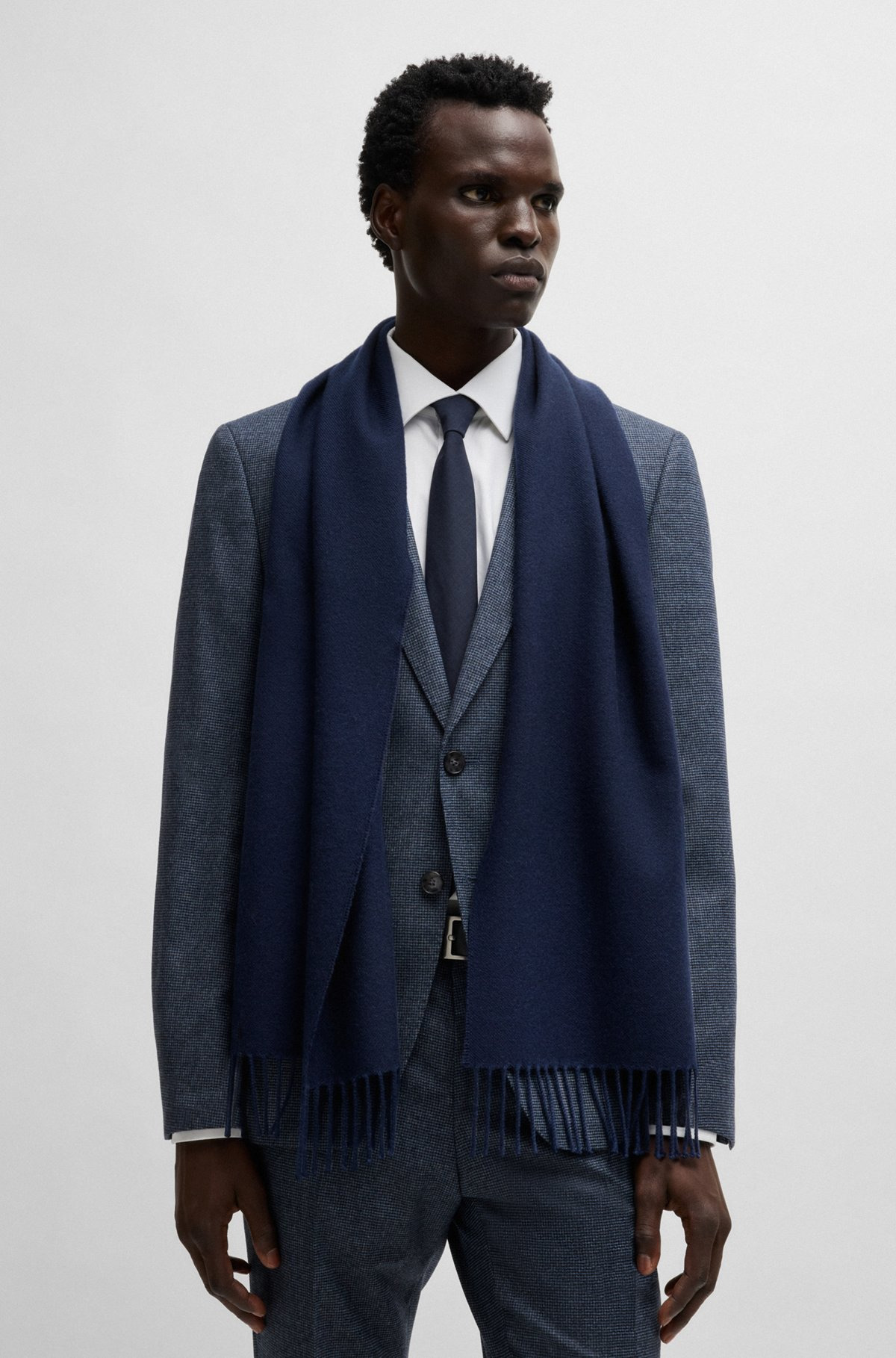 WOOL SCARF WITH LOGO LABEL AND TWISTED FRINGES - 2