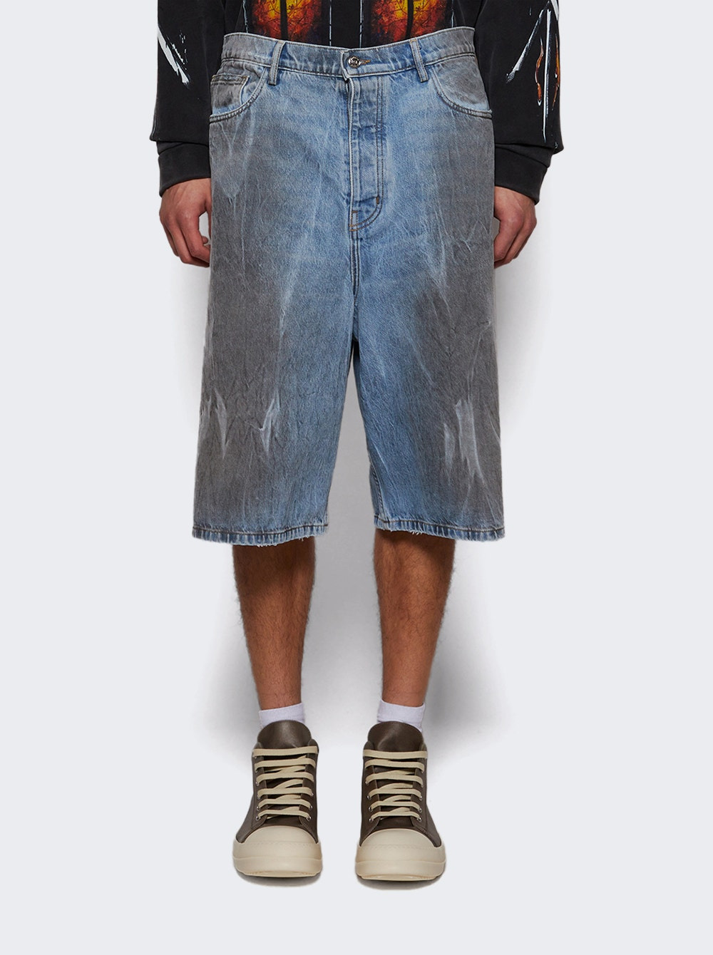 Thrashed Baggy 5 Pocket Shorts Light Wash Blue - 2