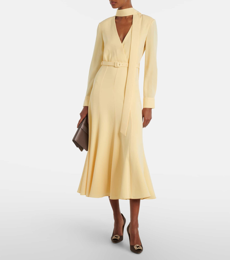 Manolo Blahnik Hangisi 90 embellished satin pumps outlook